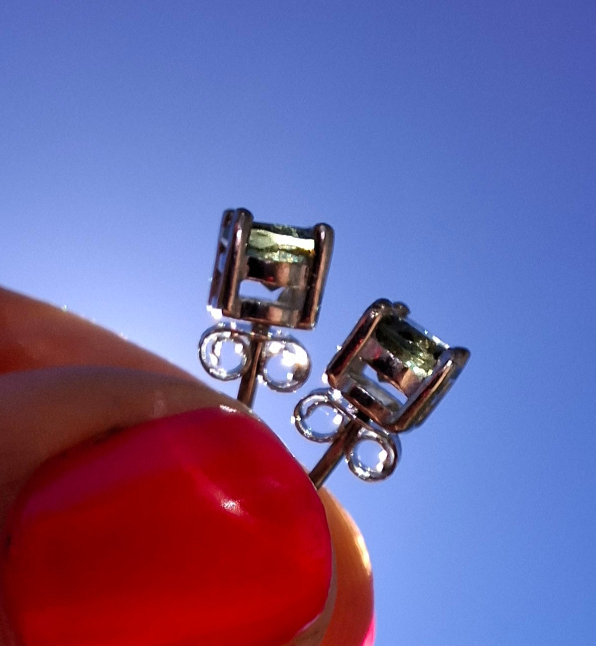 Moldavite (faceted) 5mm STUD EARRINGS, 925 Silver, Tektite (Pair16)