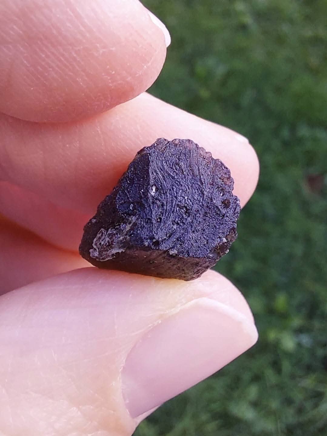 Moldavite Piece, 1.94g, Tektite (Ref: 914)