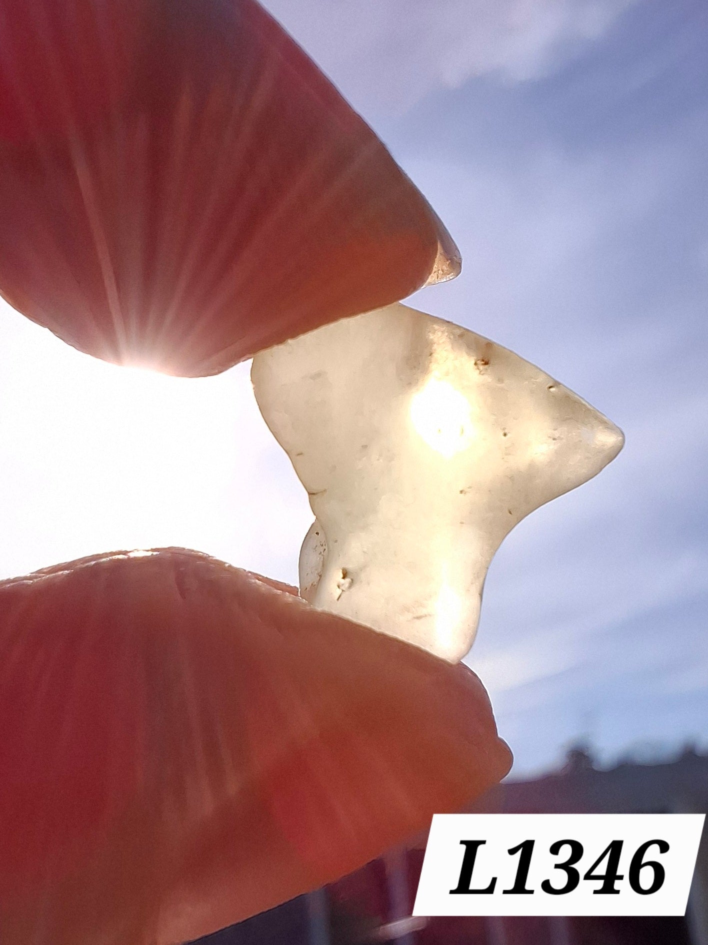 Libyan Desert Glass small Piece, 1.53g, Tektite (Ref: L1346)