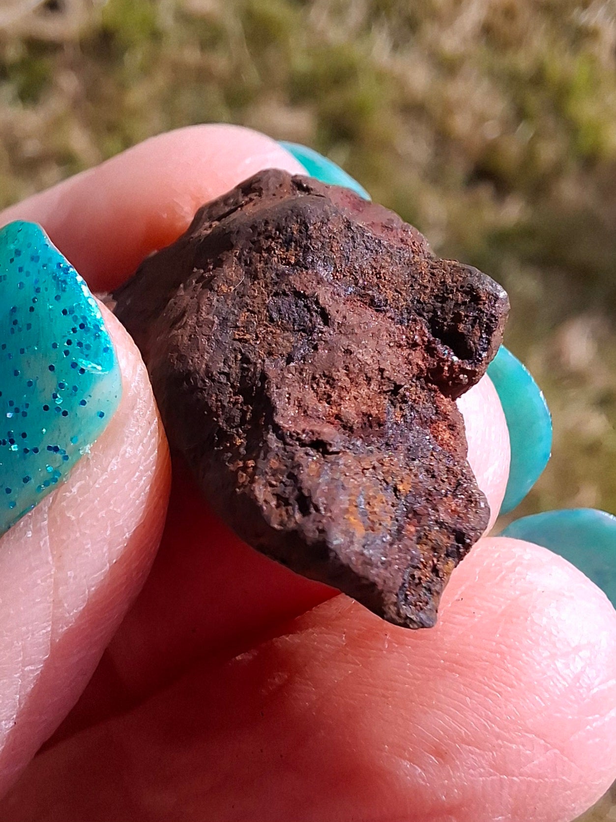 Gebel Kamil Iron Meteorite, 13.75g (Ref: K42)