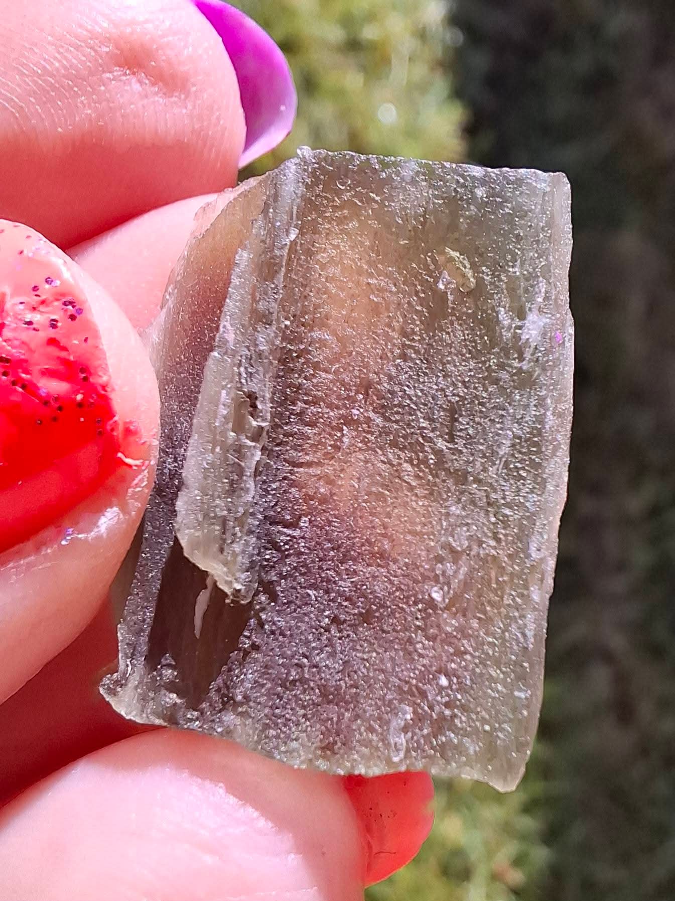 Moldavite Piece, 2.54g, Tektite (Ref: 1302)