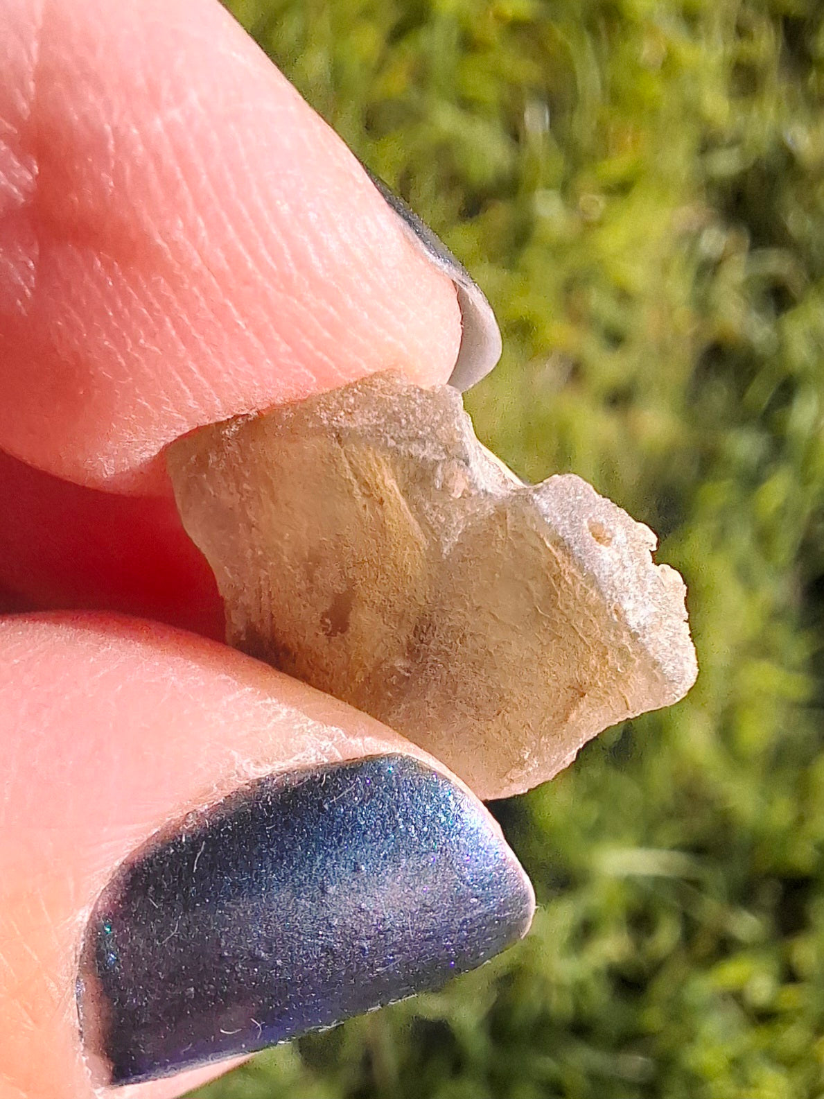 Moldavite Piece, 1.20g, Tektite (Ref: 1383)