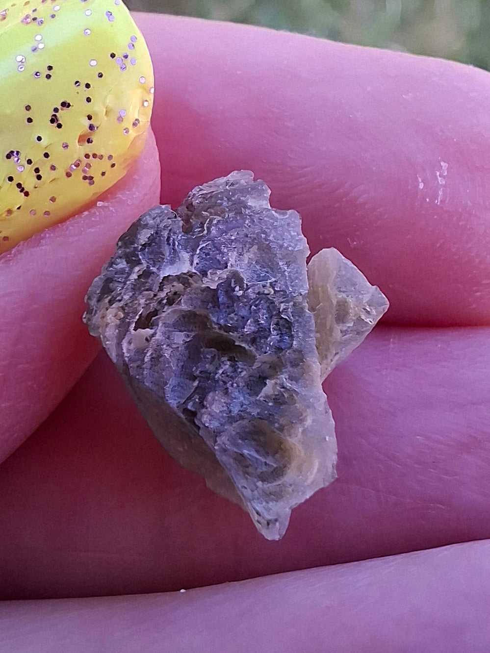 Moldavite Piece, 0.68g, Tektite (Ref: 1481)