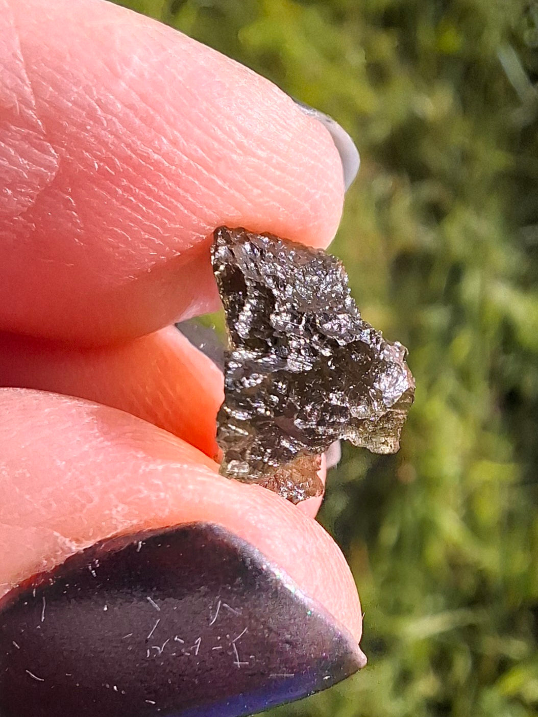 Moldavite Piece, 0.72g, Tektite (Ref: 1379)