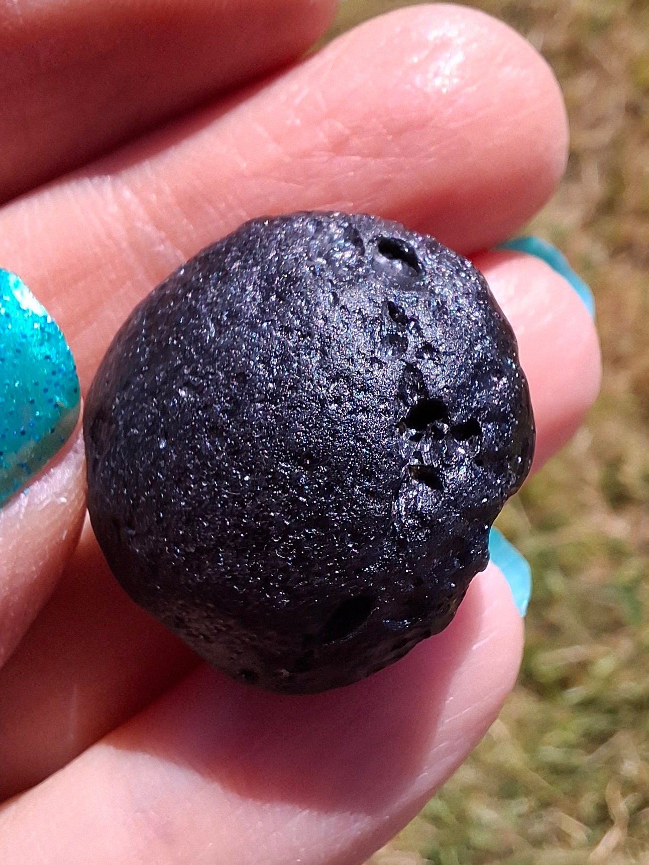 Philippinite (Rizalite), 9.24g, Tektite