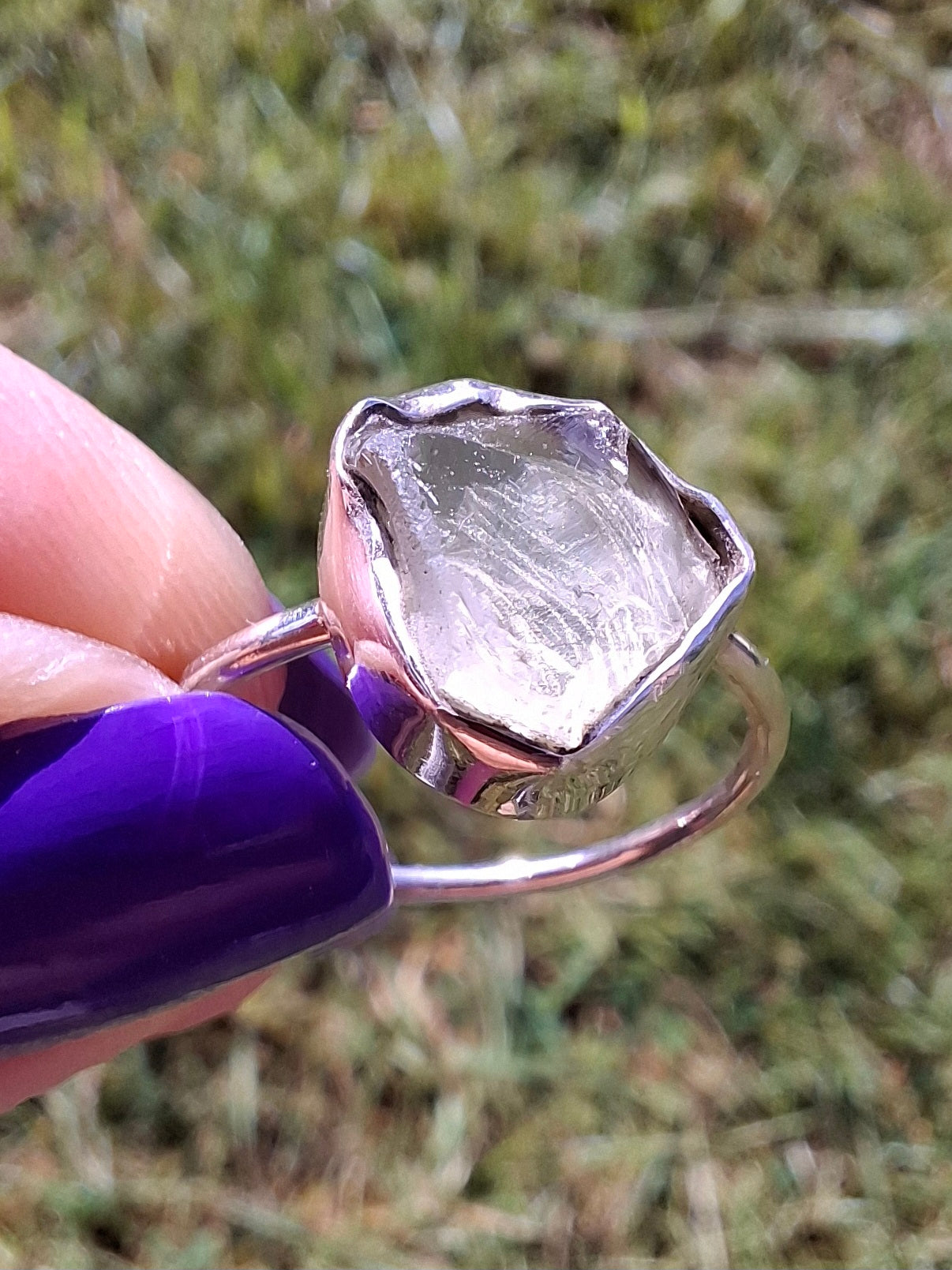 Libyan Desert Glass Ring, size small R, 925 Silver, Tektite (Ref: LR38)