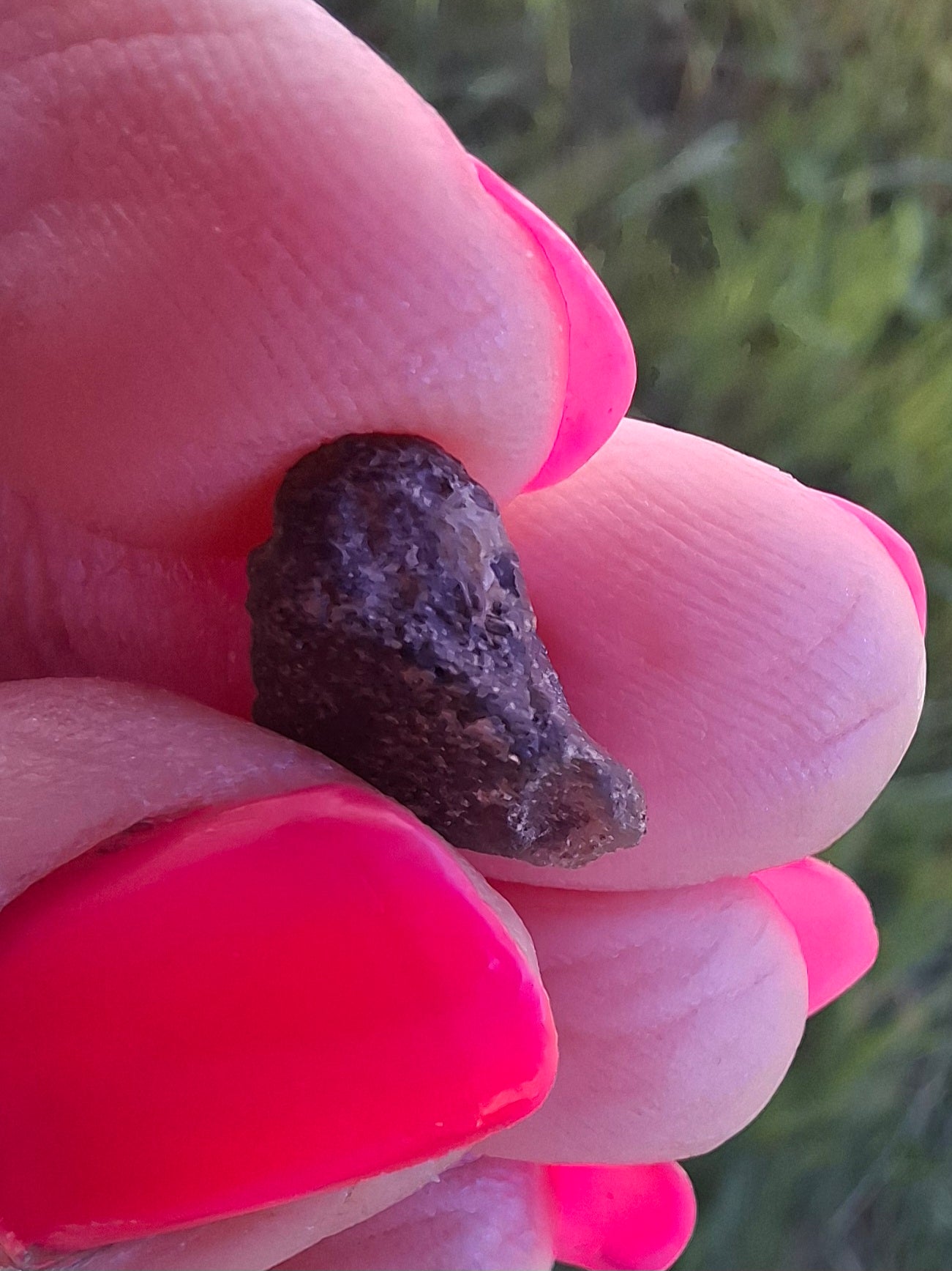 Moldavite Piece, 0.80g, Tektite (Ref: 1402)