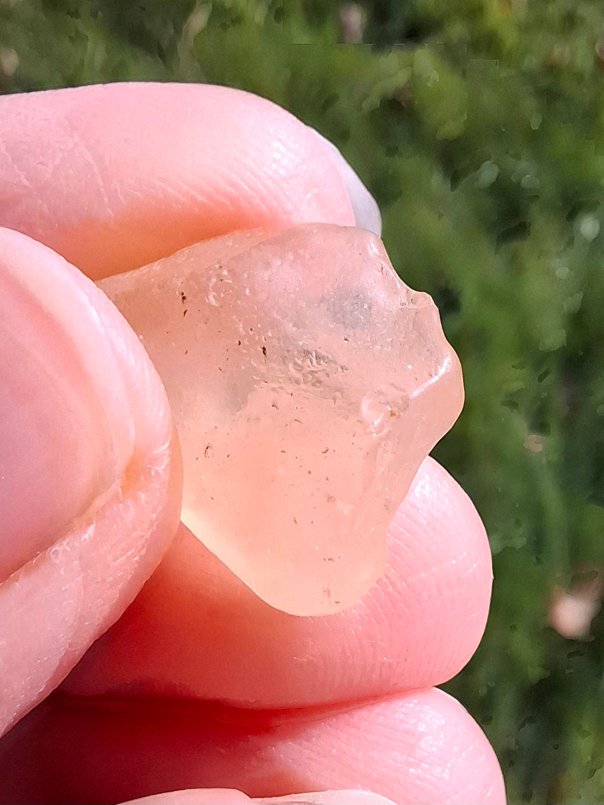Libyan Desert Glass small Piece, 2.09g, Tektite (Ref: L1350)