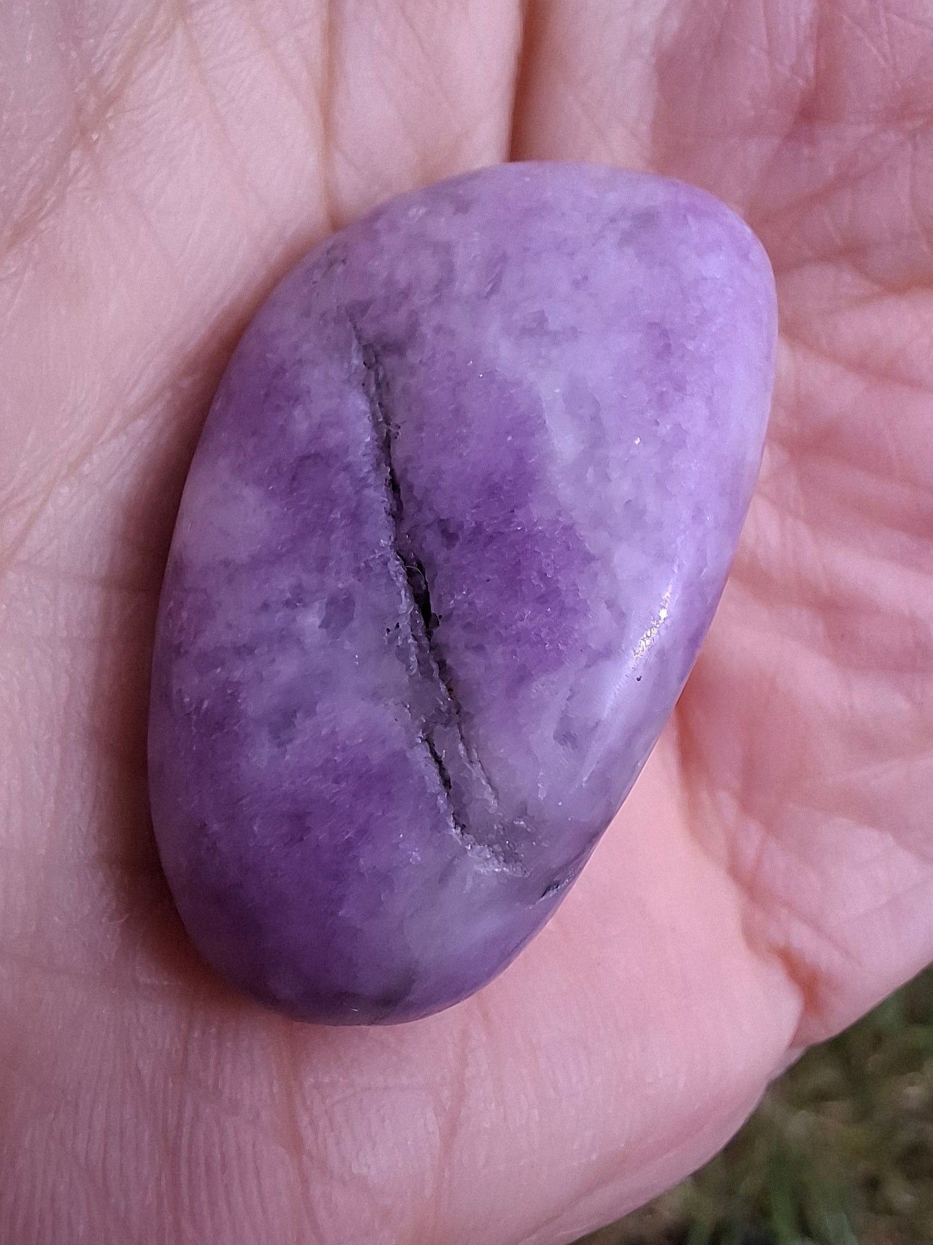 Lepidolite, Tumble Stone, Crystal (Ref: T120)