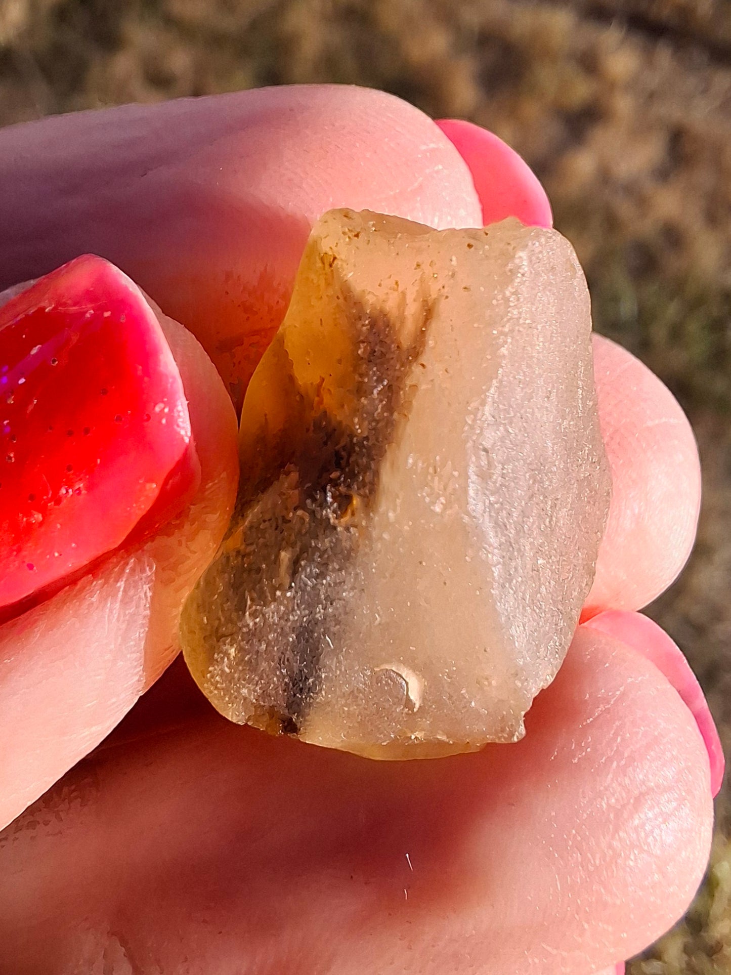 Libyan Desert Glass (darker) Piece, 4.70g, Tektite (Ref: L1372)