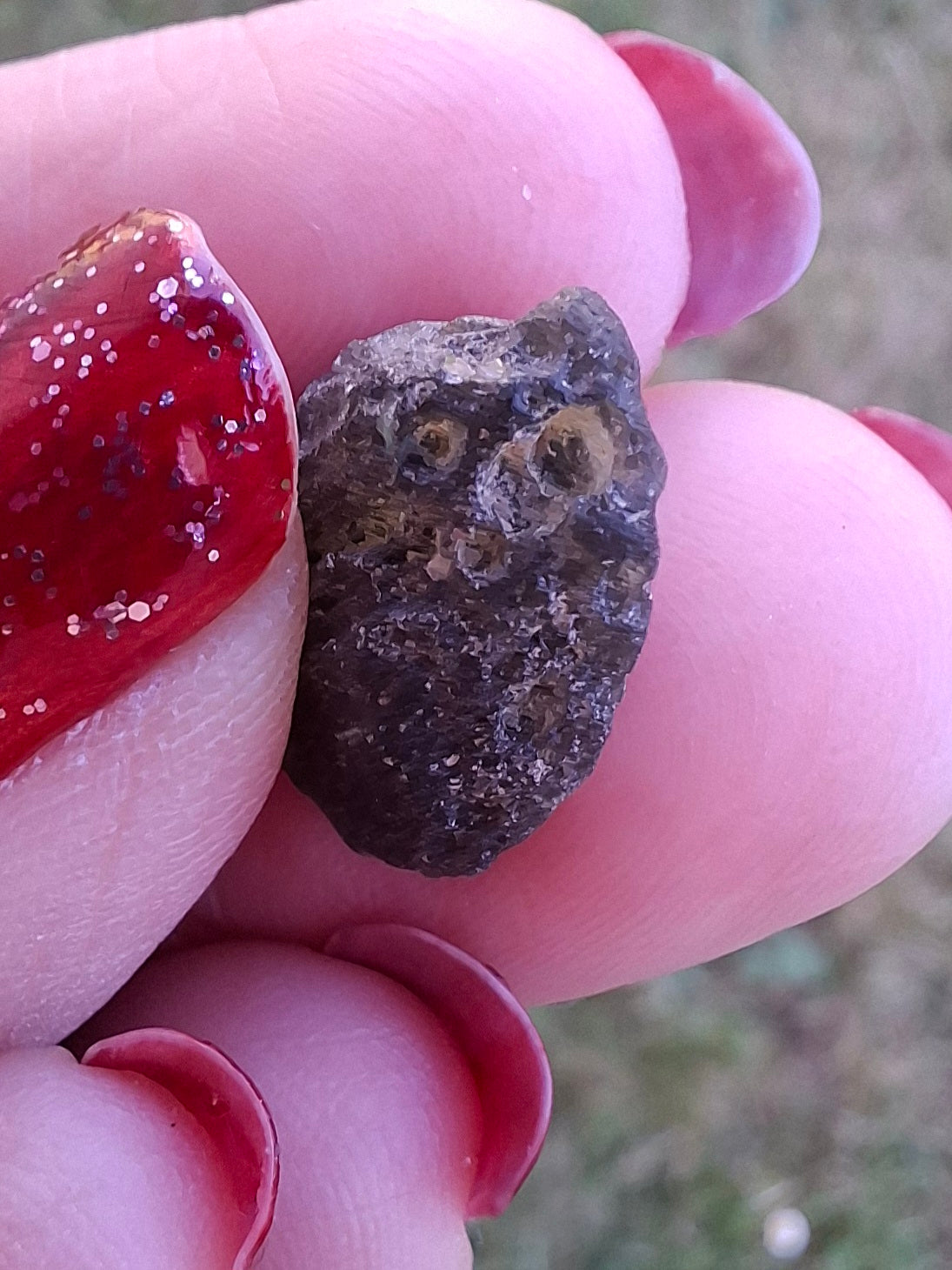 Moldavite Piece, 2.06g, Tektite (Ref: 1467)