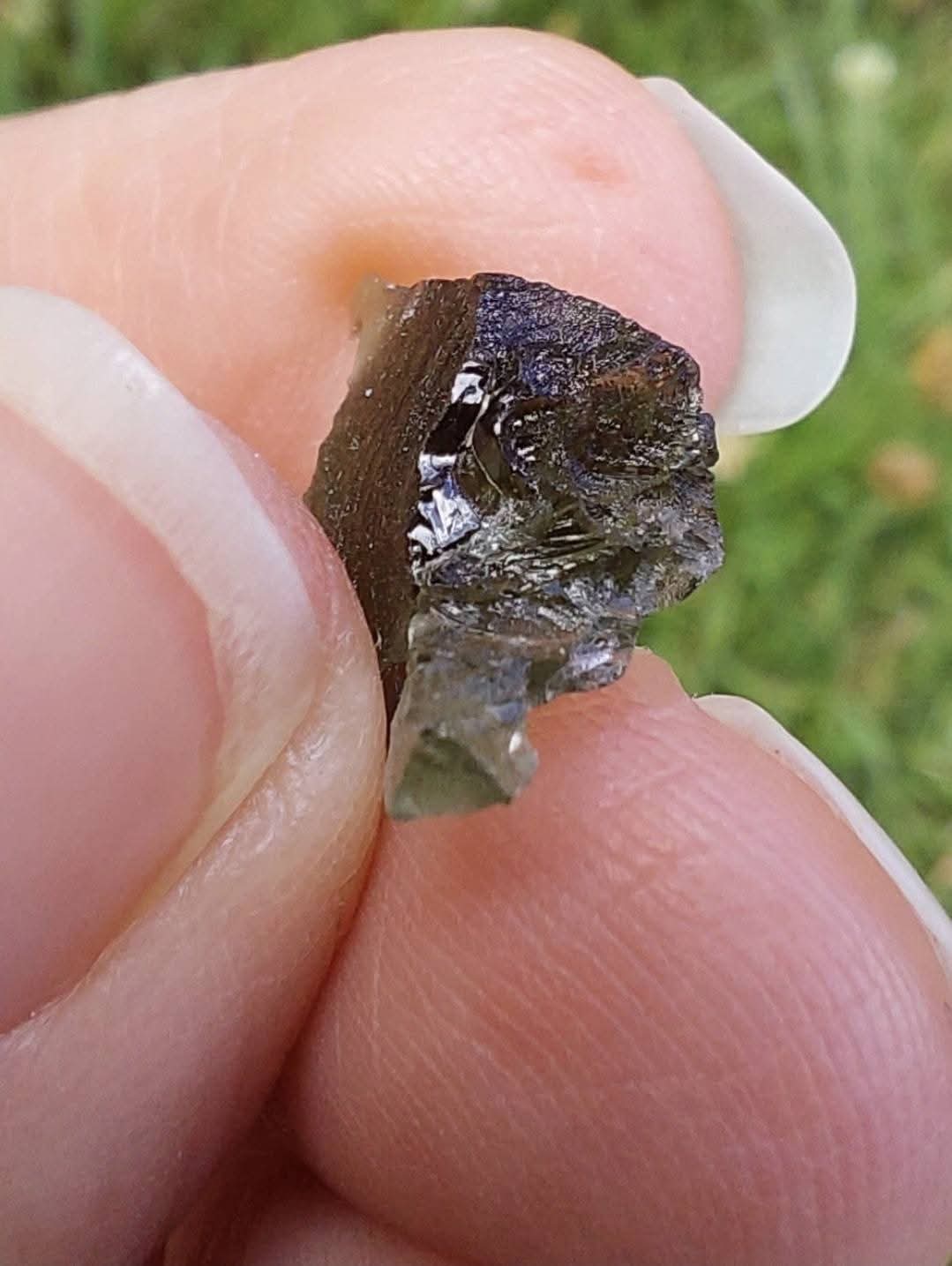 Moldavite Piece, 1.10g, Tektite (Ref: E230)