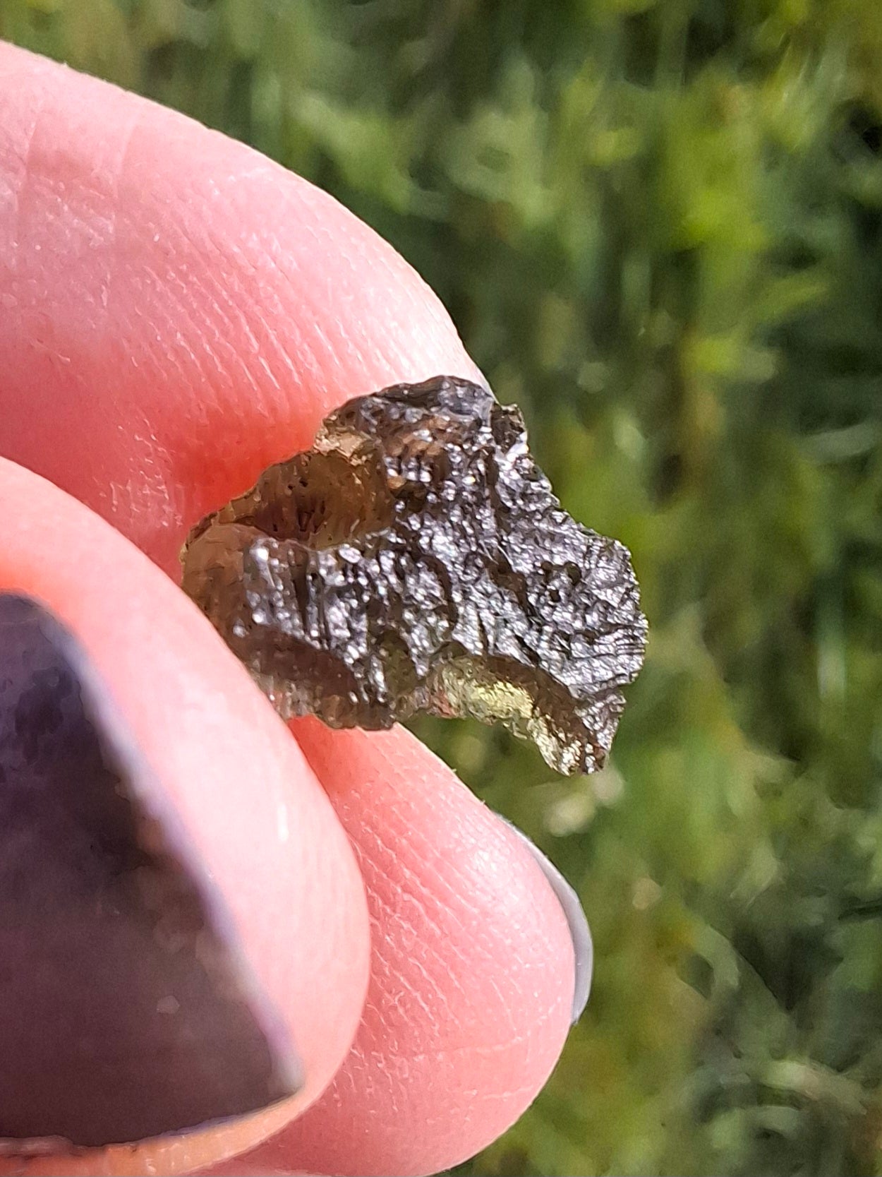 Moldavite Piece, 0.72g, Tektite (Ref: 1379)