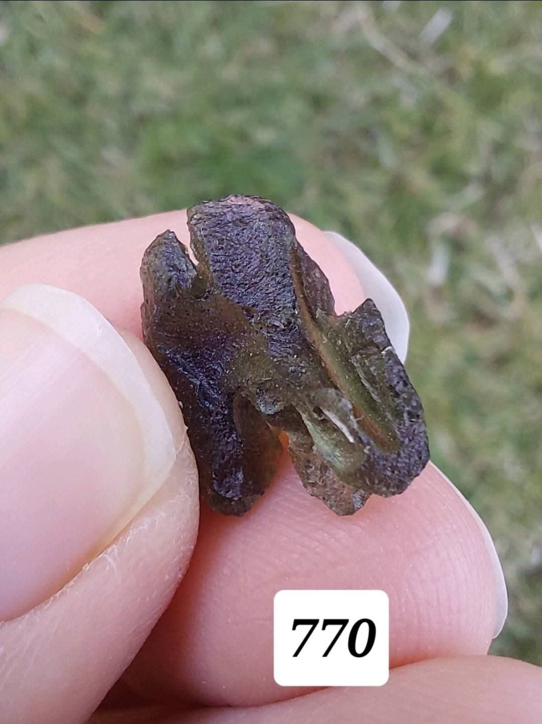Moldavite Piece, 1.84g, Tektite (Ref: 770)