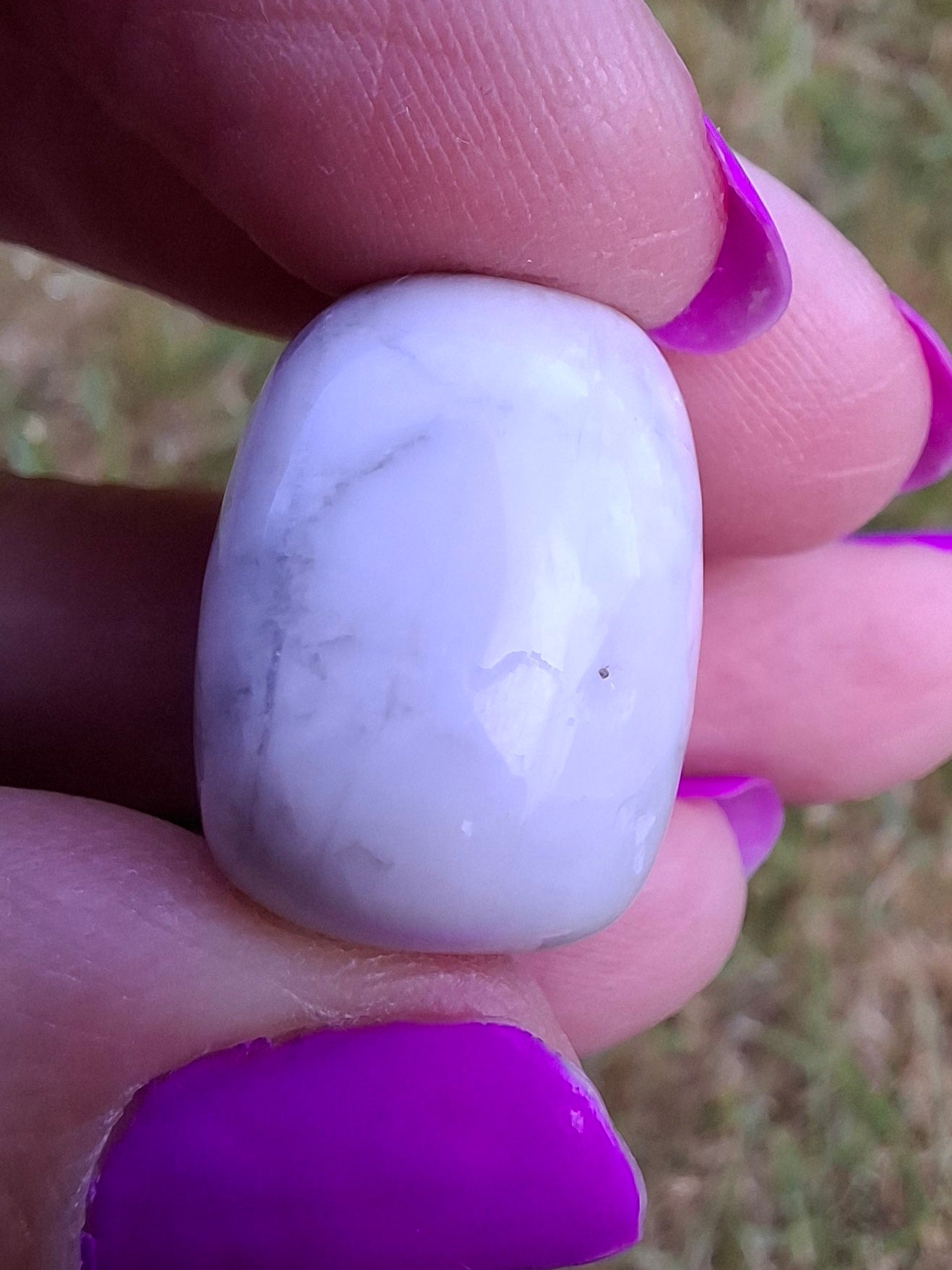 Howlite, Tumble Stone, Crystal (Ref: T44)