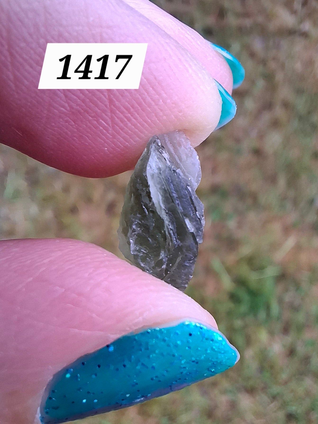Moldavite Piece, 0.74g, Tektite (Ref: 1417)