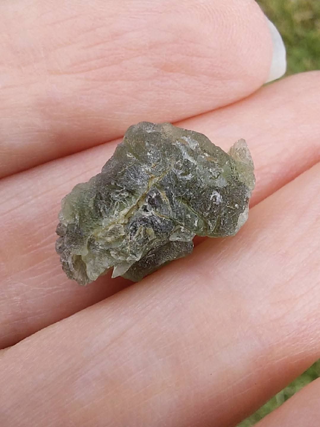 Moldavite Piece, 1.82g, Tektite (Ref: E172)