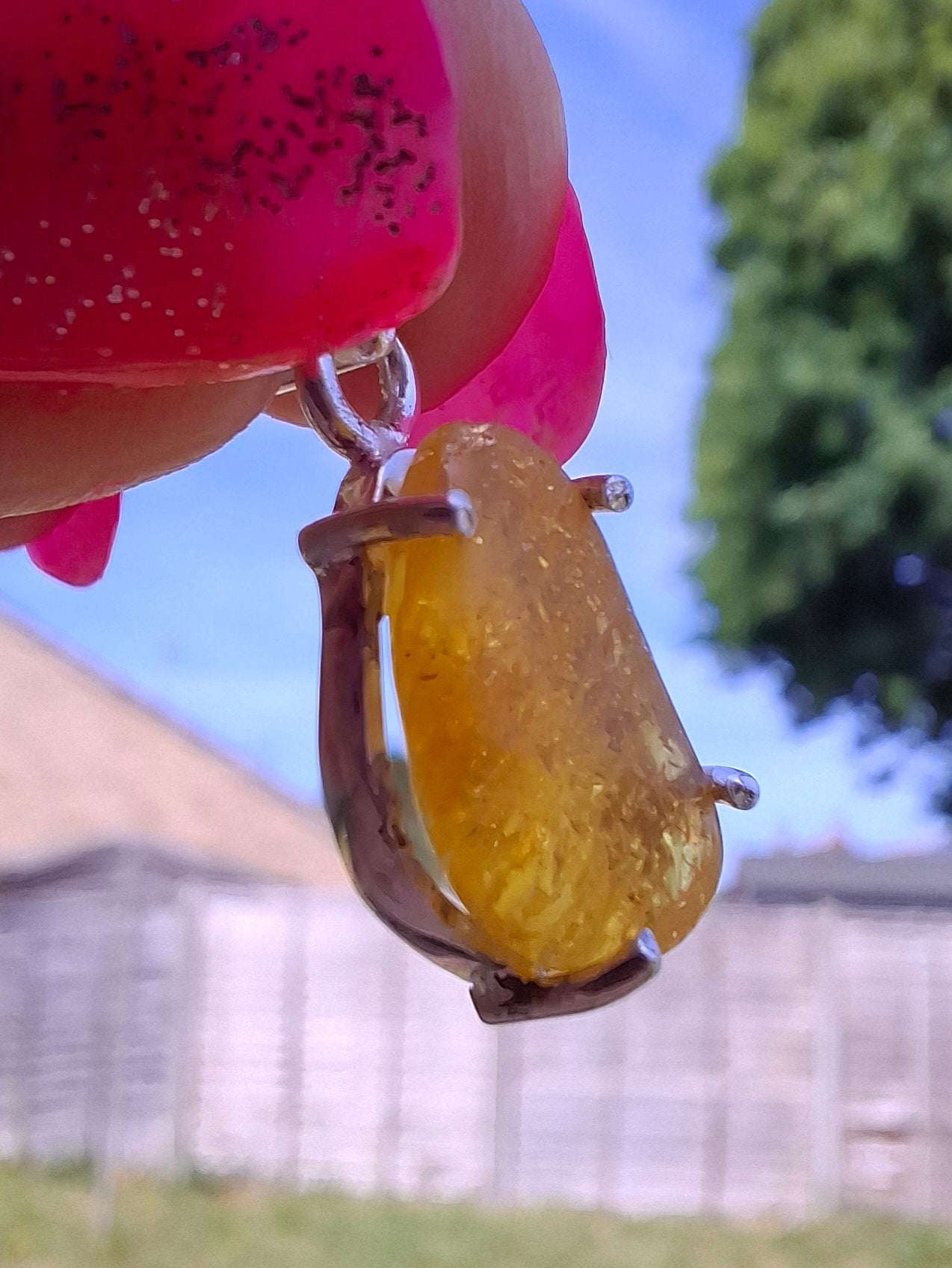 Baltic Amber Pendant, 925 Silver, Fossil (Ref: AP22)