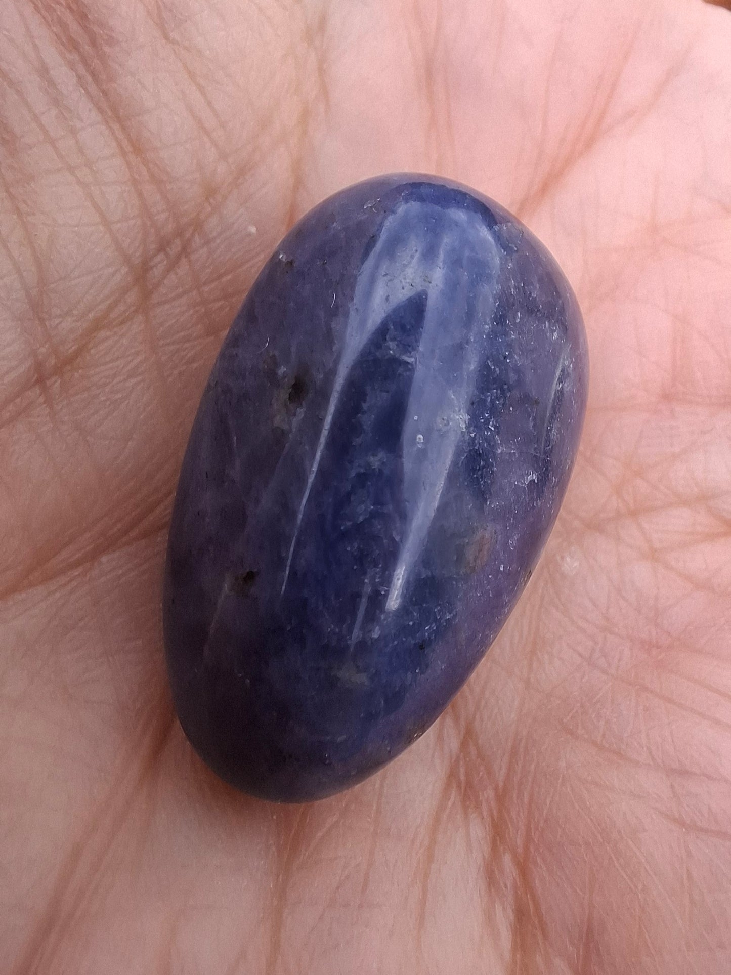 Sodalite, Tumble Stone, Crystal (Ref: T149)