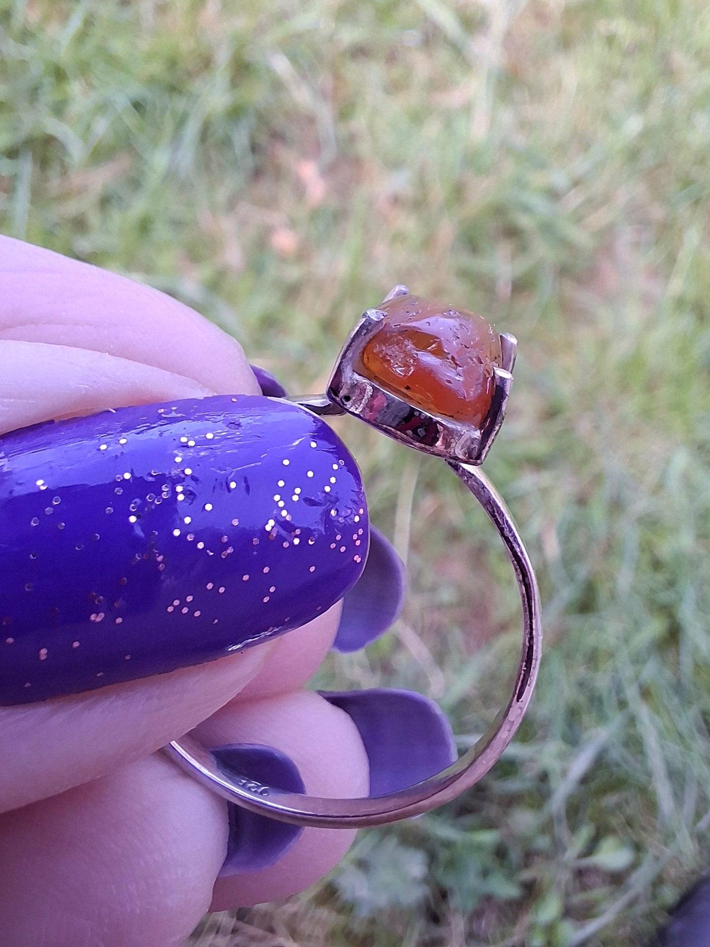 Baltic Amber Ring, size large W, 925 Silver, Fossil (Ref: AR28)