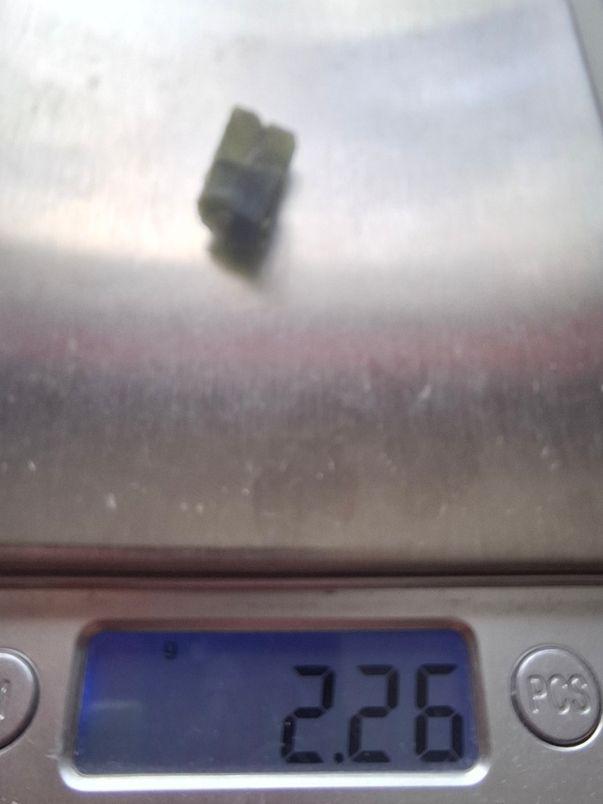 Moldavite Piece, 2.26g, Tektite (Ref: 1509)