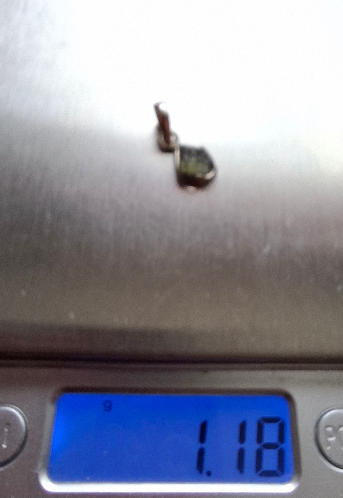 Moldavite Pendant, 925 Silver, Tektite (Ref: P88)