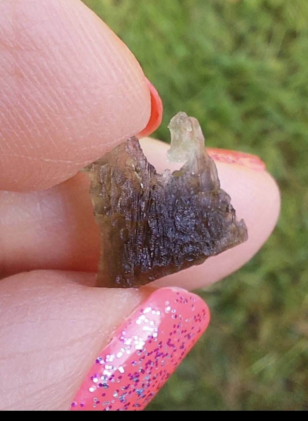 Moldavite Piece, 0.62g, Tektite (Ref: 1127)