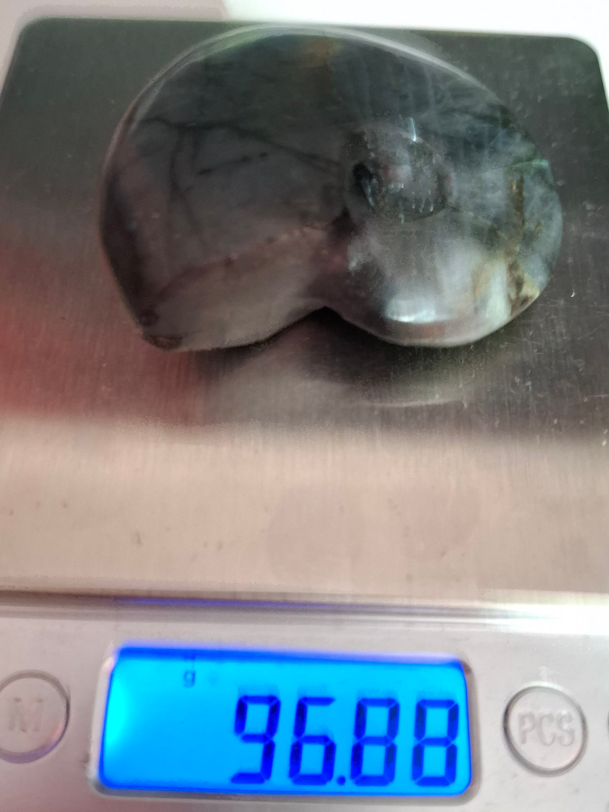 Labradorite Ammonite carving, 96.88g, Crystal (Ref: laba1)