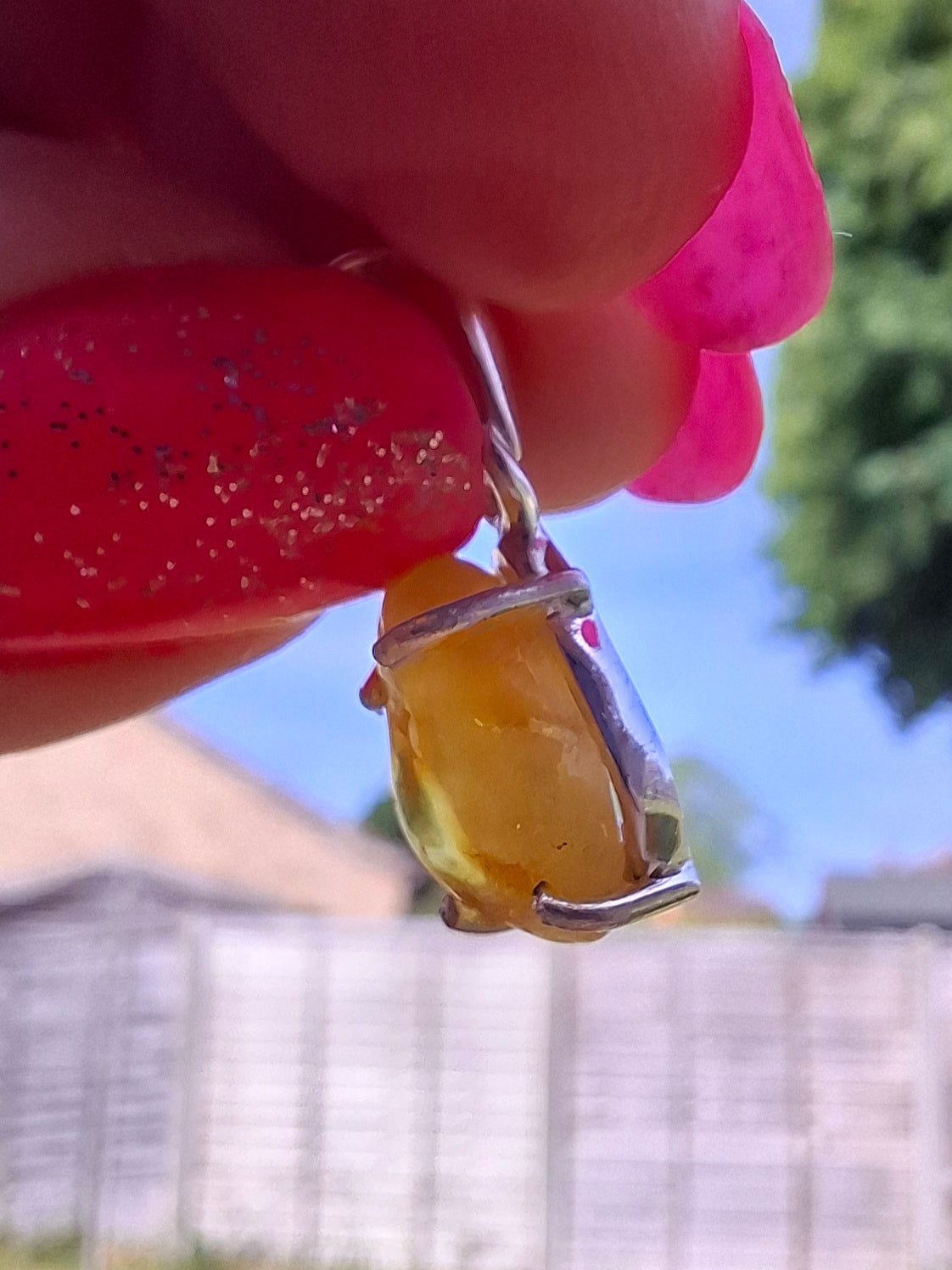 Baltic Amber Pendant, 925 Silver, Fossil (Ref: AP28)