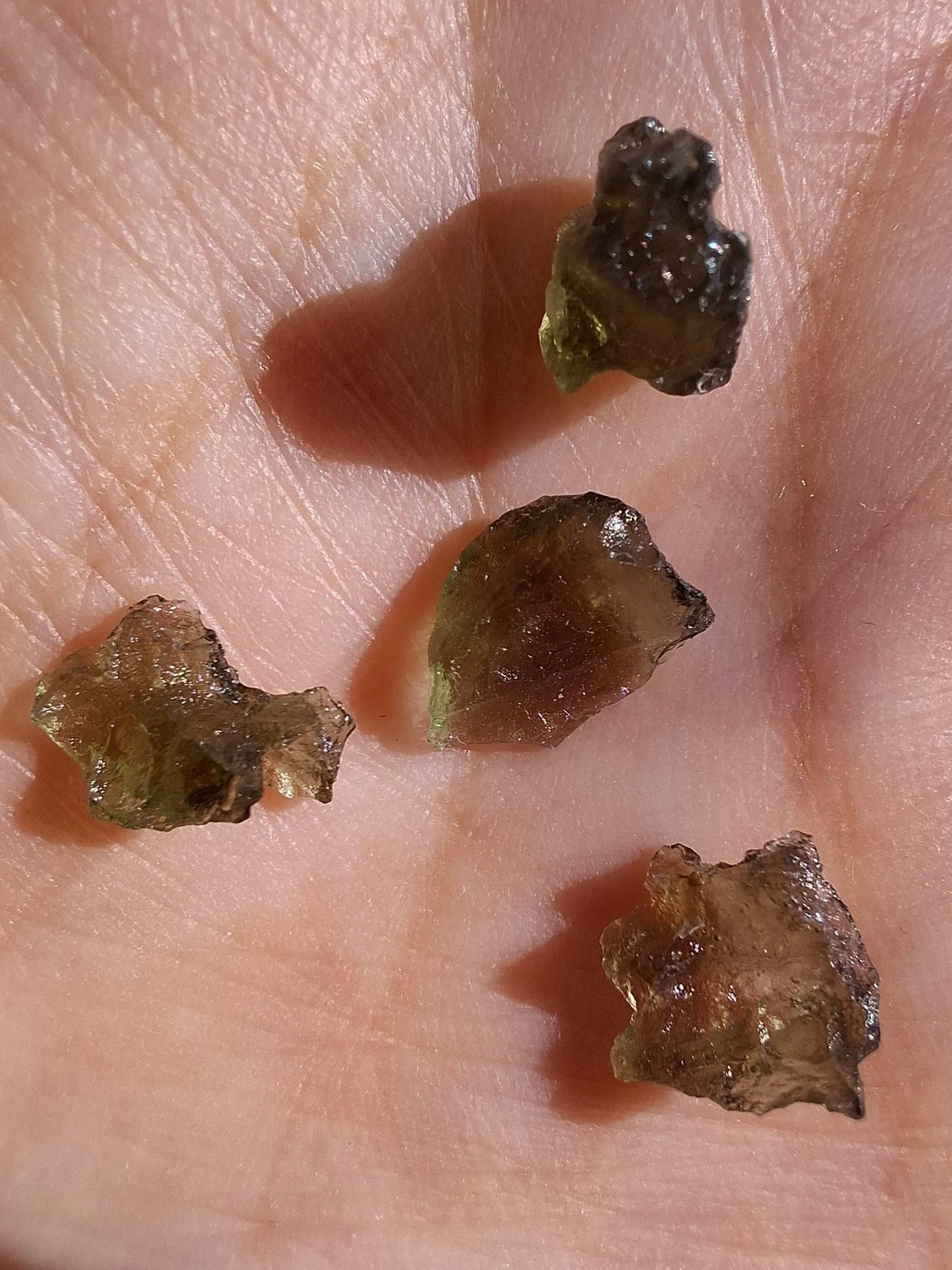 Moldavite chip Bundle, 1g, 4 pcs, Tektite (MB35)