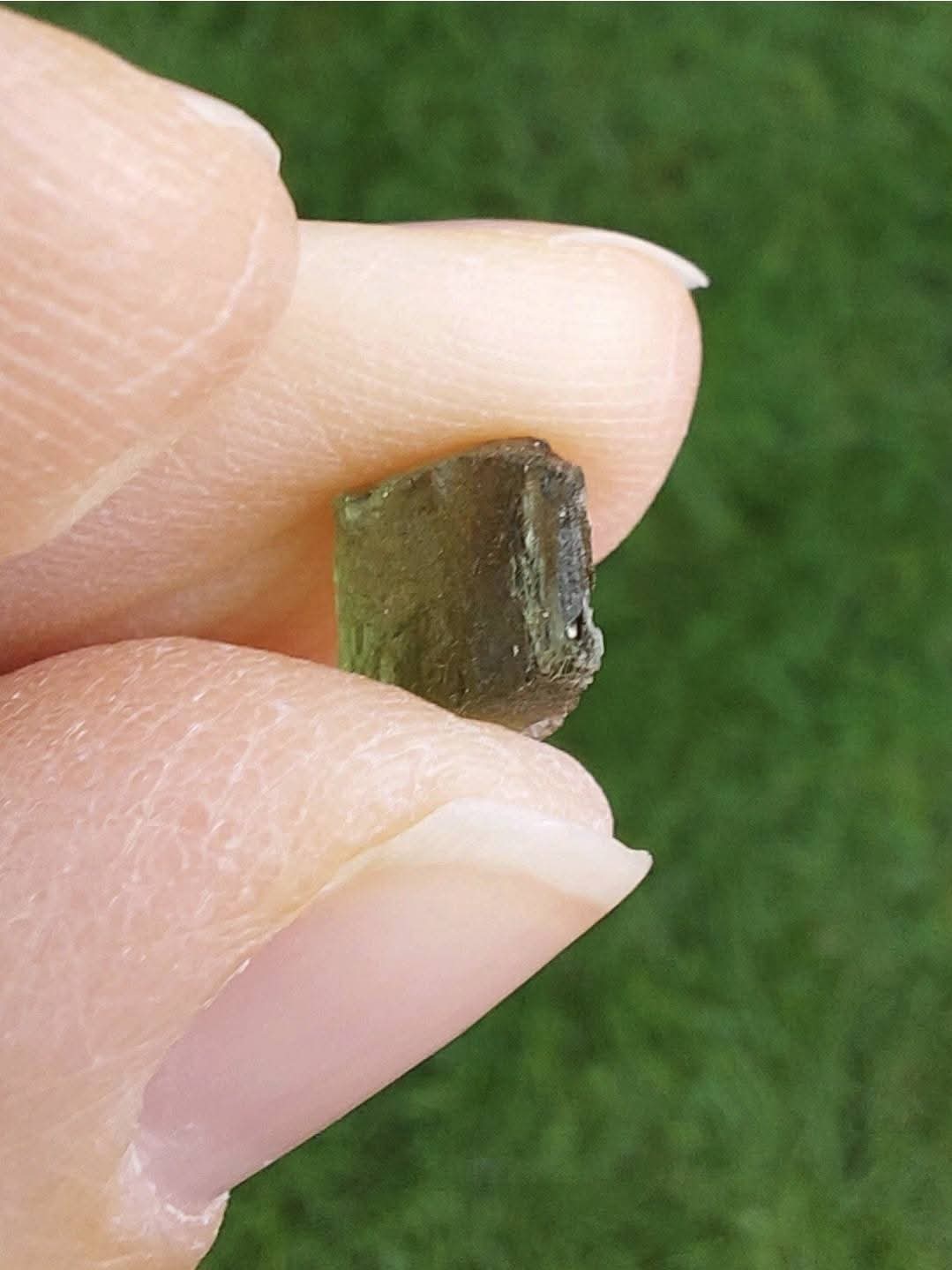Moldavite Piece, 0.59g, Tektite (Ref: 892)