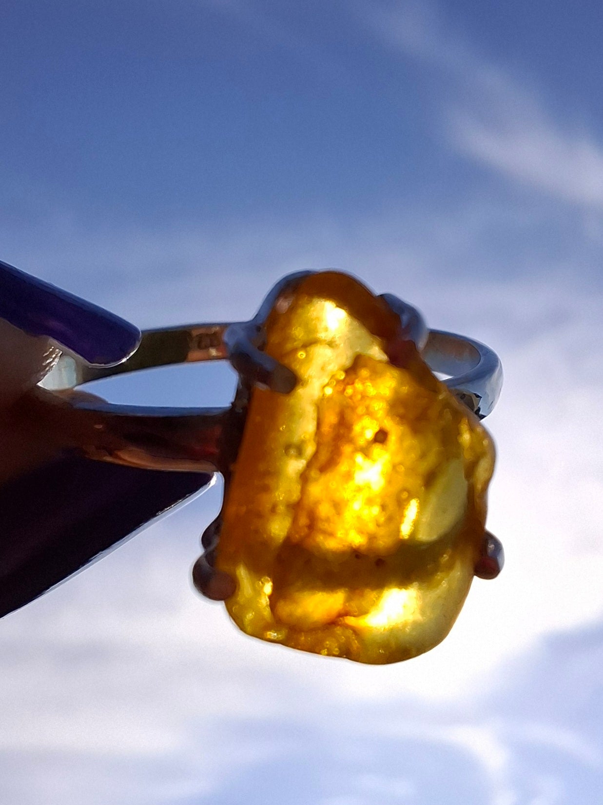 Baltic Amber Ring, size large R, 925 Silver, Fossil (Ref: AR15)