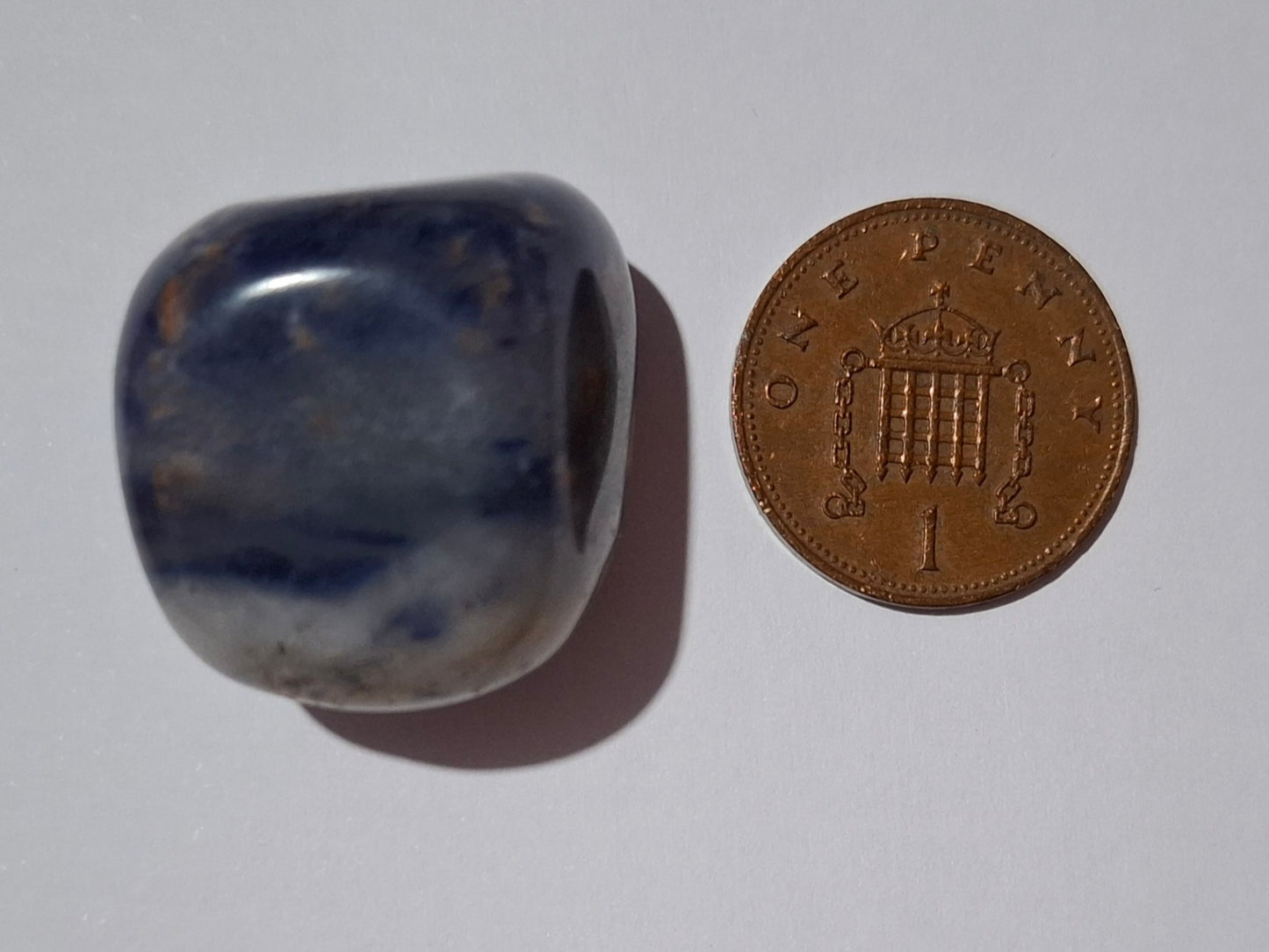 Sodalite, Tumble Stone, Crystal (Ref: T152)