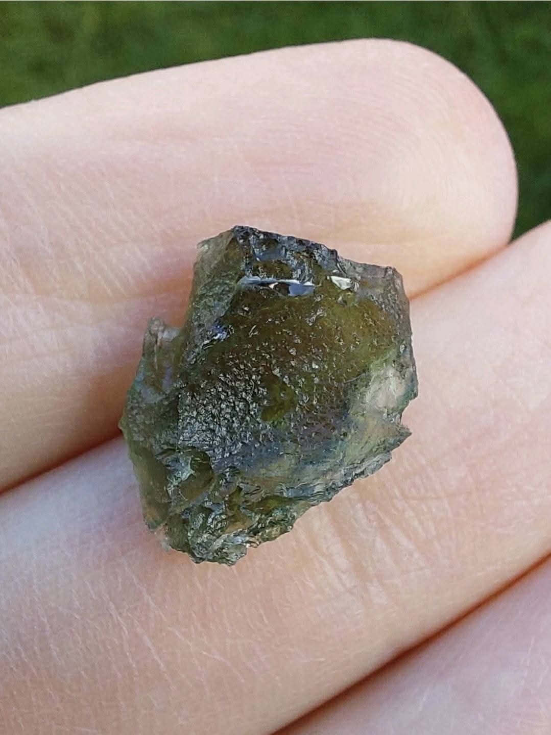 Moldavite Piece, 0.91g, Tektite (Ref: 924)