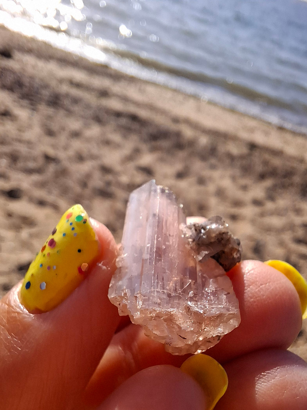 Cerussite, 10.57g, Crystal (Ref: CE1)