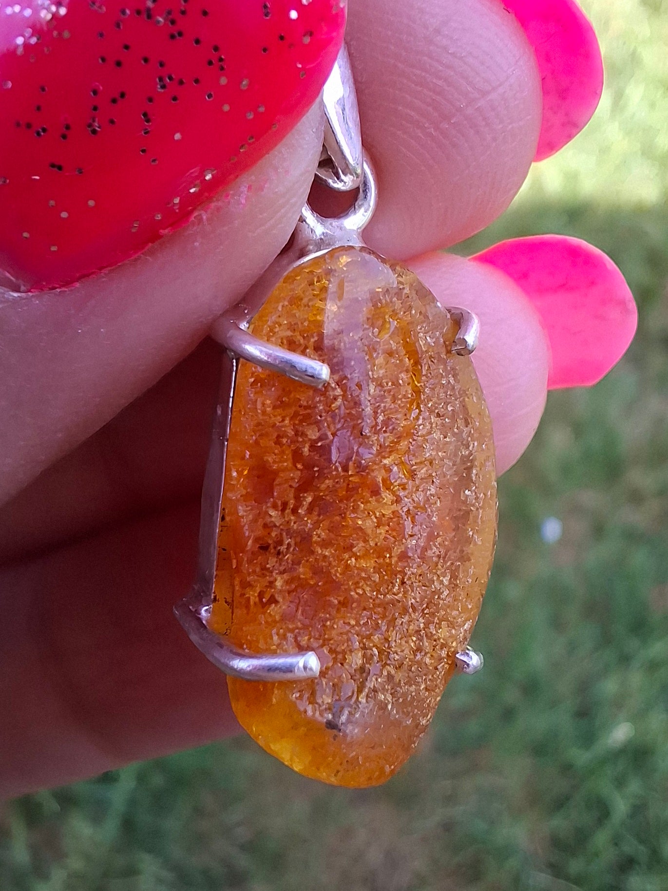 Baltic Amber Pendant, 925 Silver, Fossil (Ref: AP11)