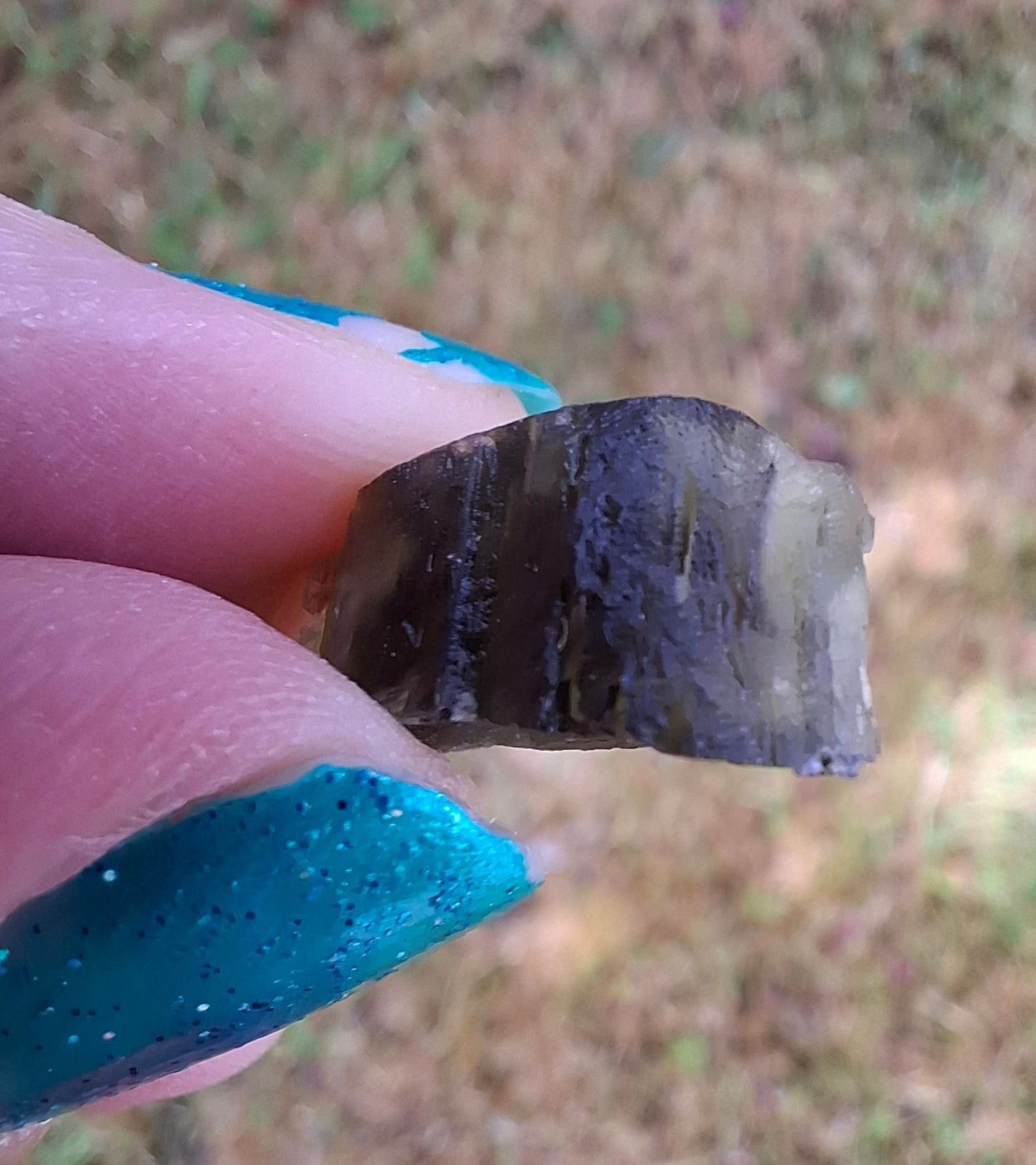 Moldavite Piece, 1.67g, Tektite (Ref: 1423)