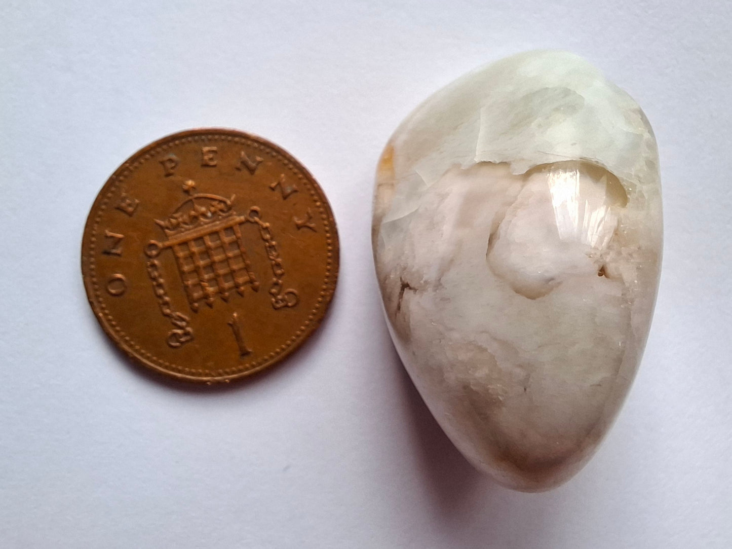 Flower Agate, Tumble Stone, Crystal (Ref: T70)