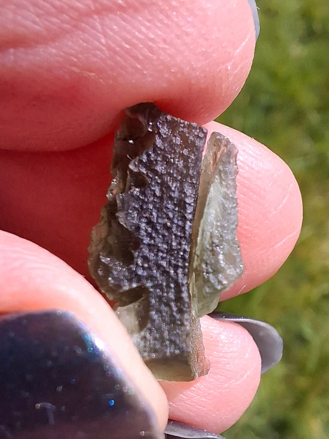Moldavite Piece, 1.65g, Tektite (Ref: 1387)