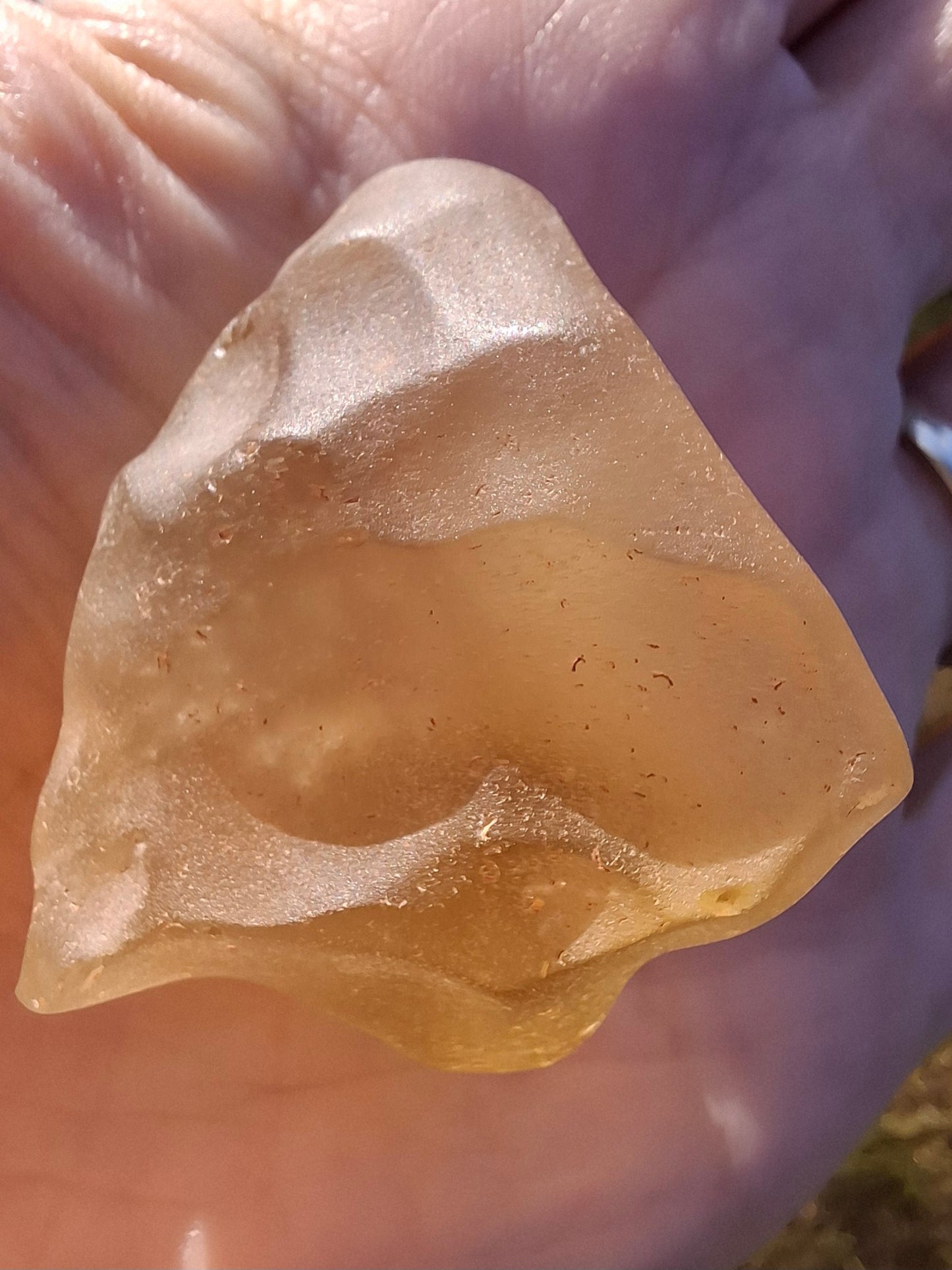 Libyan Desert Glass Piece, 29.87g, Tektite (Ref: LE238)