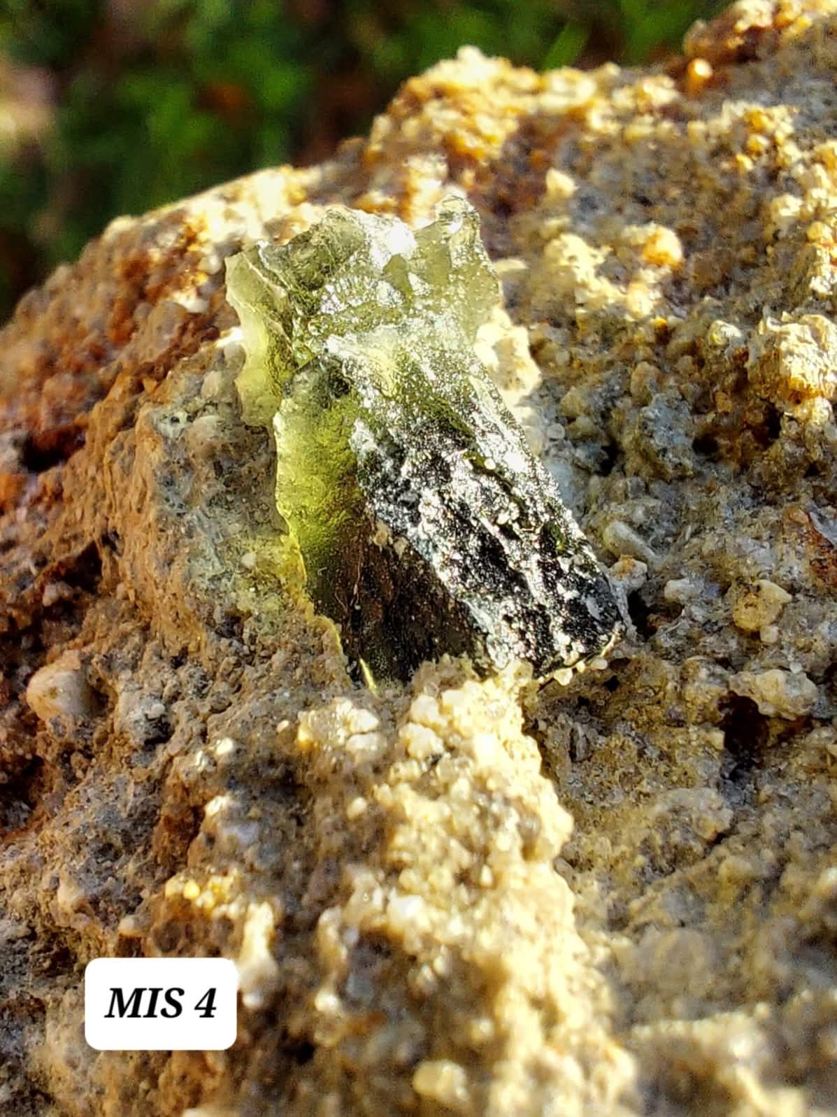 Moldavite In-Situ (in matrix), Besednice, Est- 2g, Tektite (Ref: MIS4)
