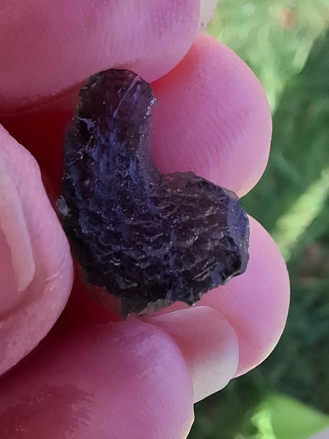 Moldavite Piece, 1.24g, Tektite (Ref: 1341)