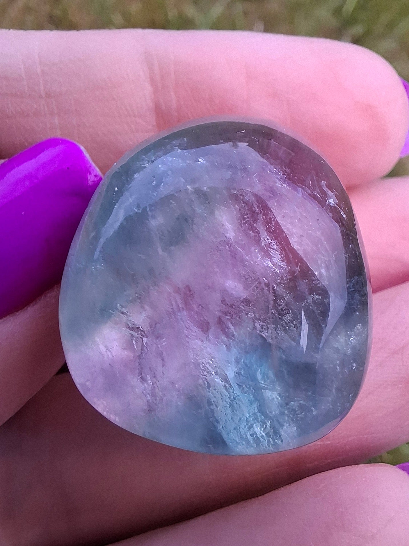Fluorite, Tumble Stone, Crystal 🌈 (Ref: T49)