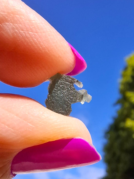 Moldavite Piece, 0.53g, Tektite (Ref: 1446)