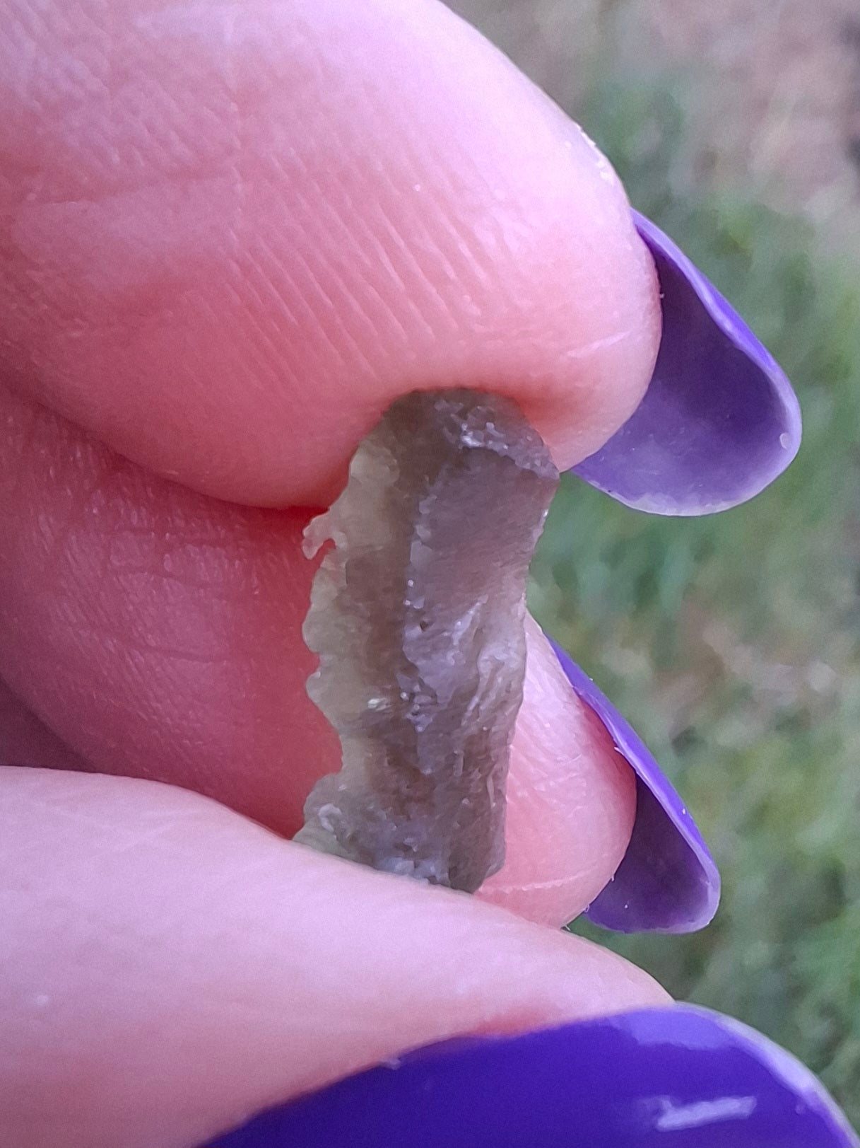 Moldavite Piece, 0.40g, Tektite (Ref: 1487)