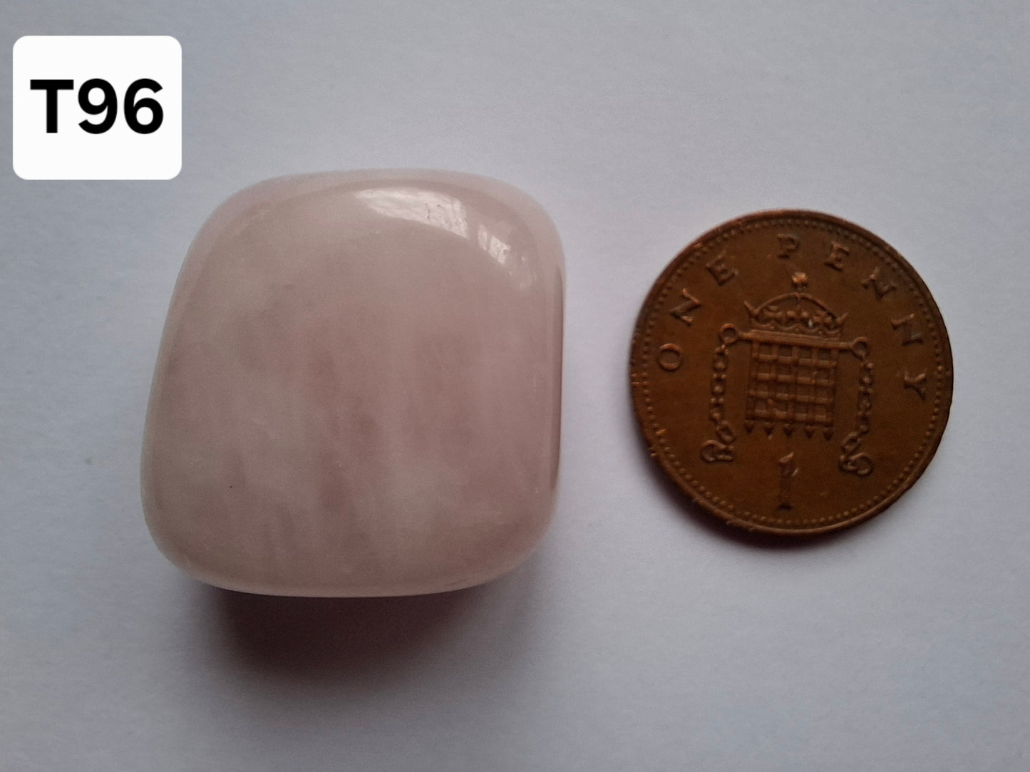 Rose Quartz, Tumble Stone, Crystal (Ref: T96)