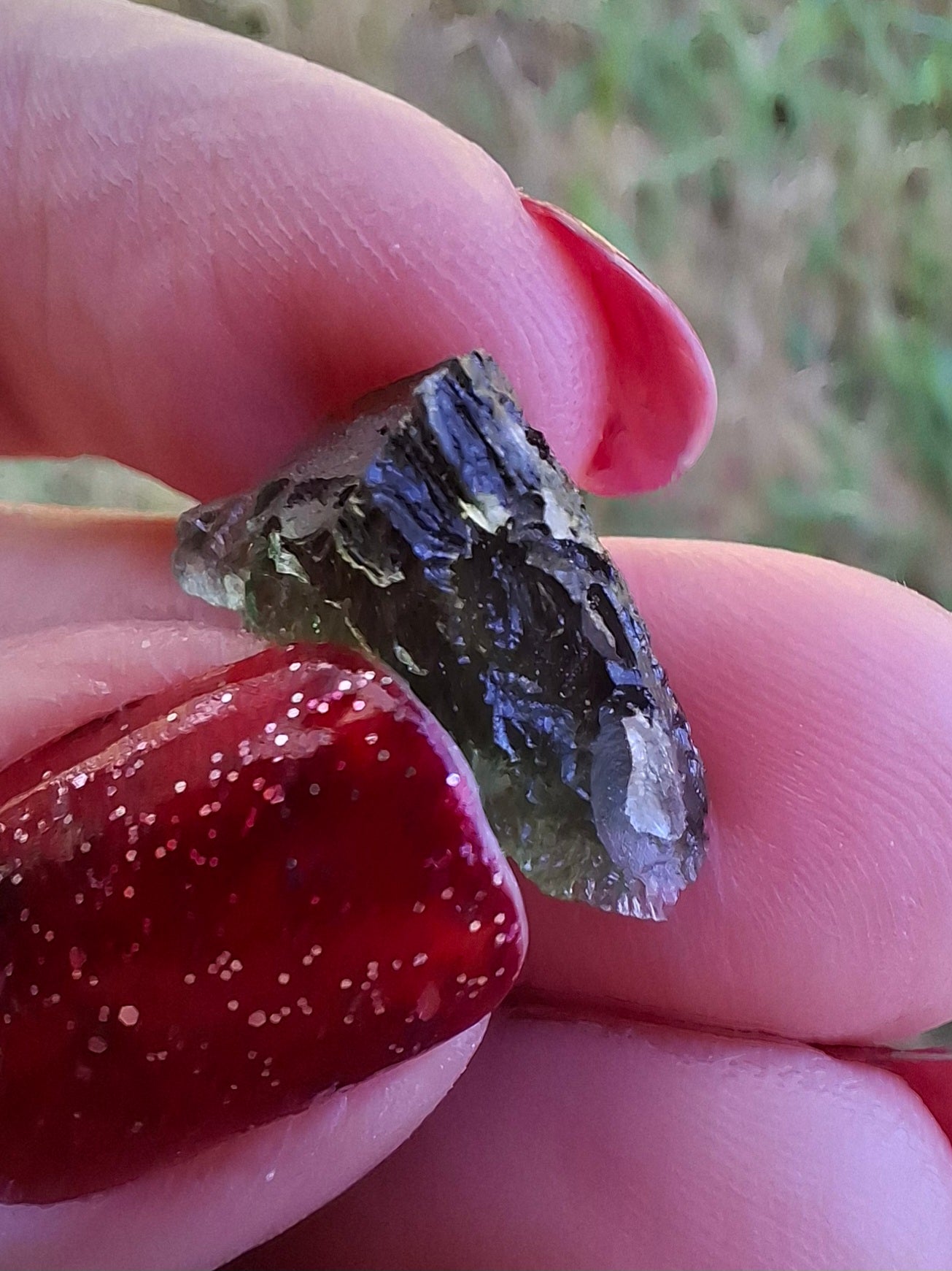 Moldavite Piece, 1.55g, Tektite (Ref: 1469)