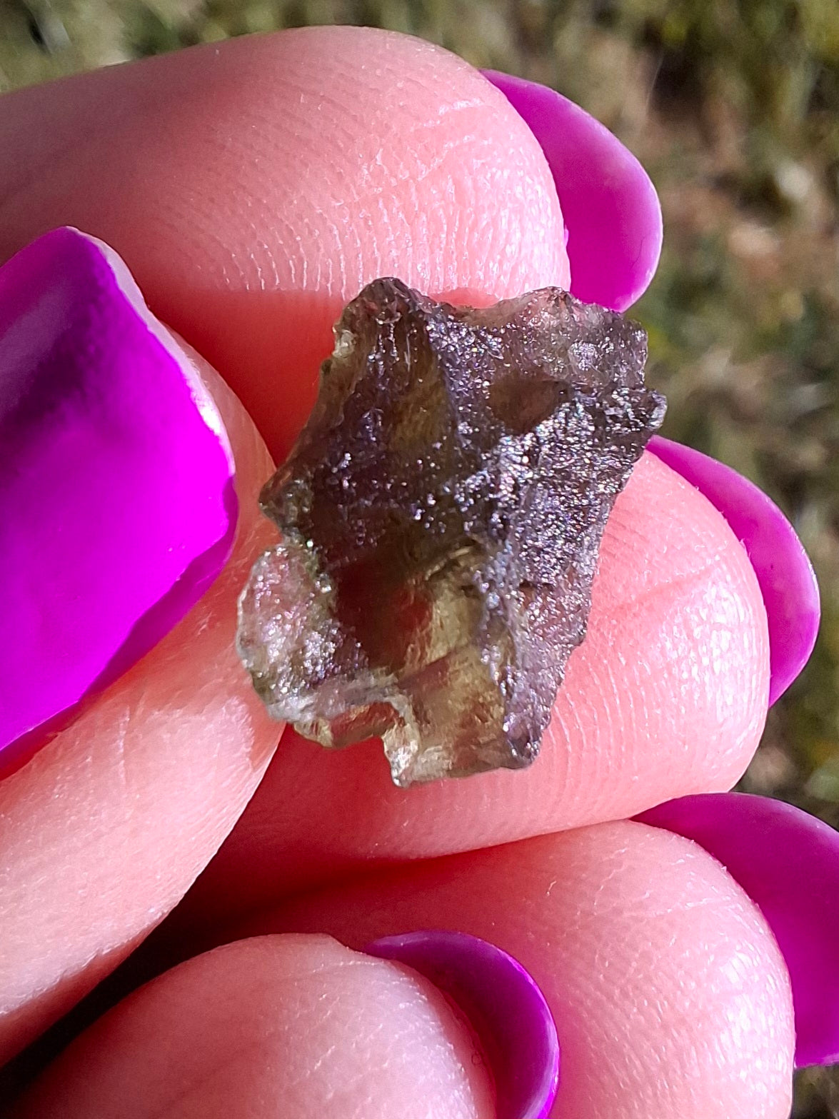 Moldavite Piece, 0.82g, Tektite (Ref: 1454)