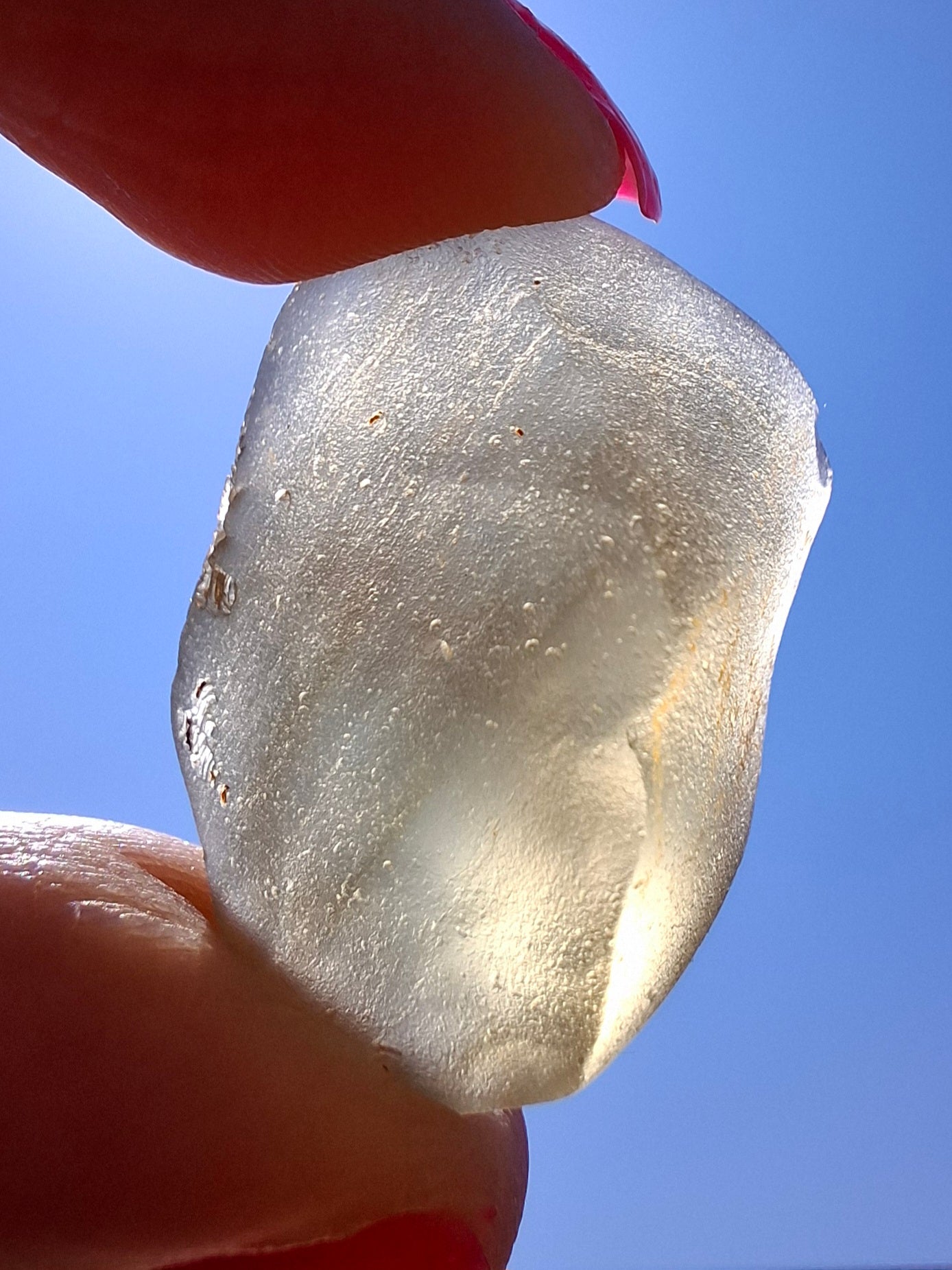 Libyan Desert Glass (darker) Piece, 9.54g, Tektite (Ref: L1371)