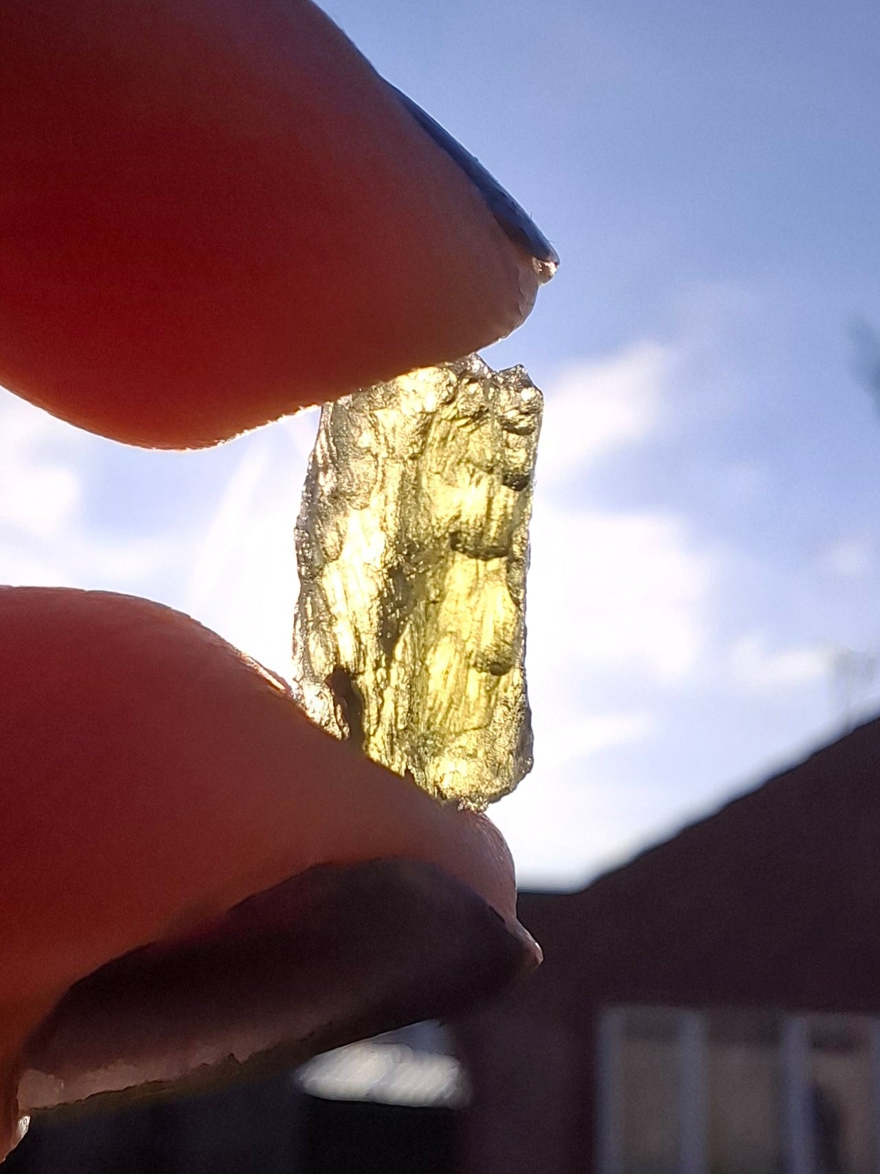 Moldavite Piece, 0.69g, Tektite (Ref: 1384)